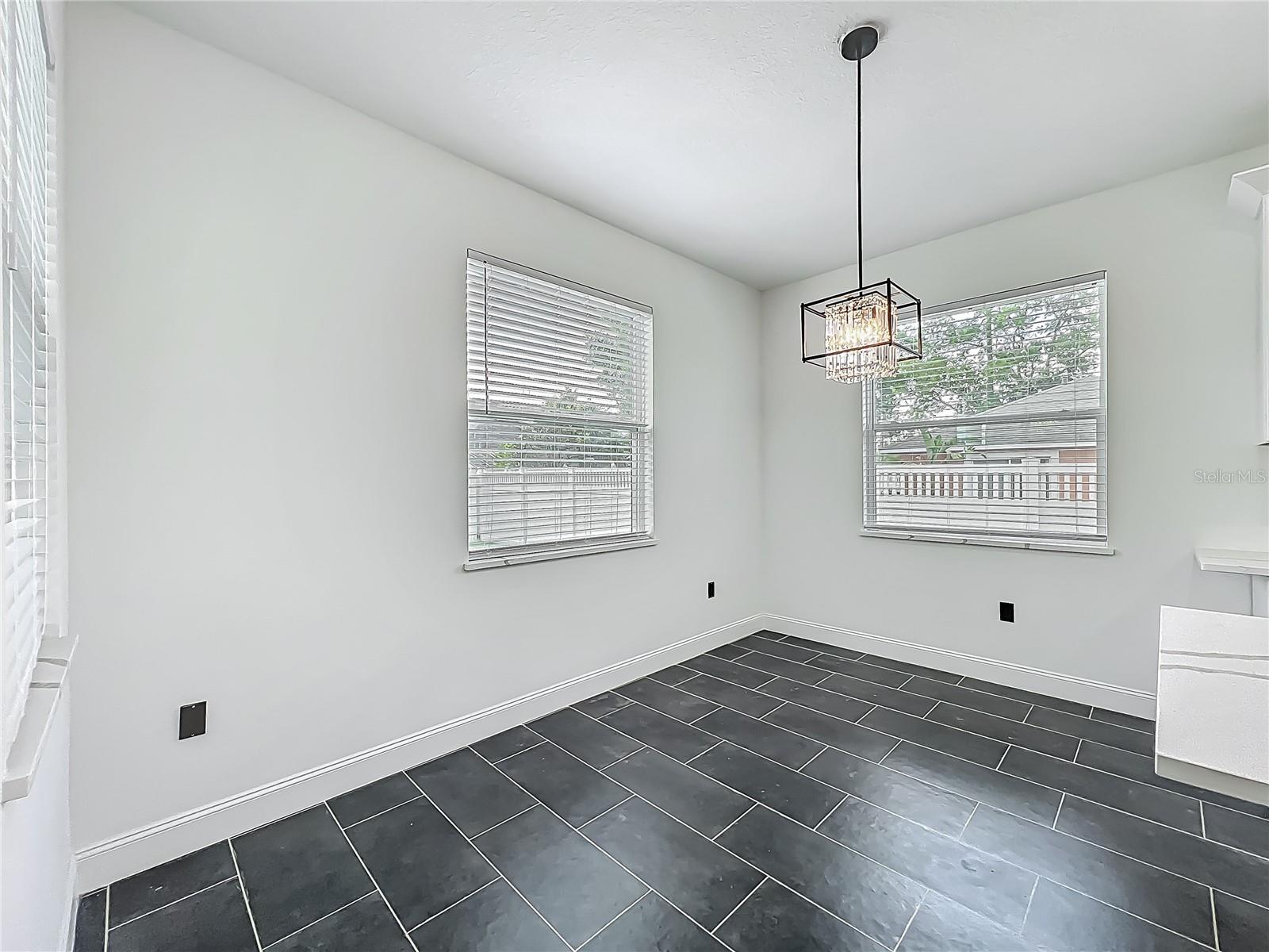 Image 32 of 64 For 2668 Princeton Avenue