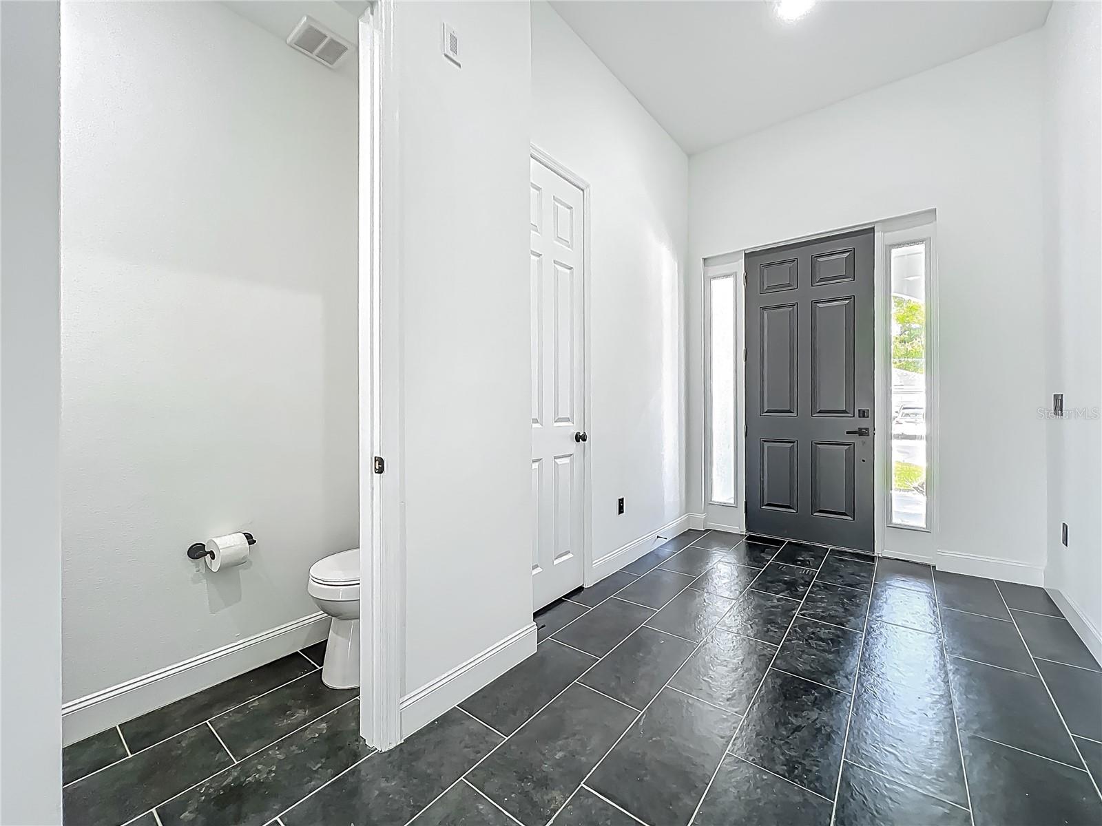 Image 33 of 64 For 2668 Princeton Avenue