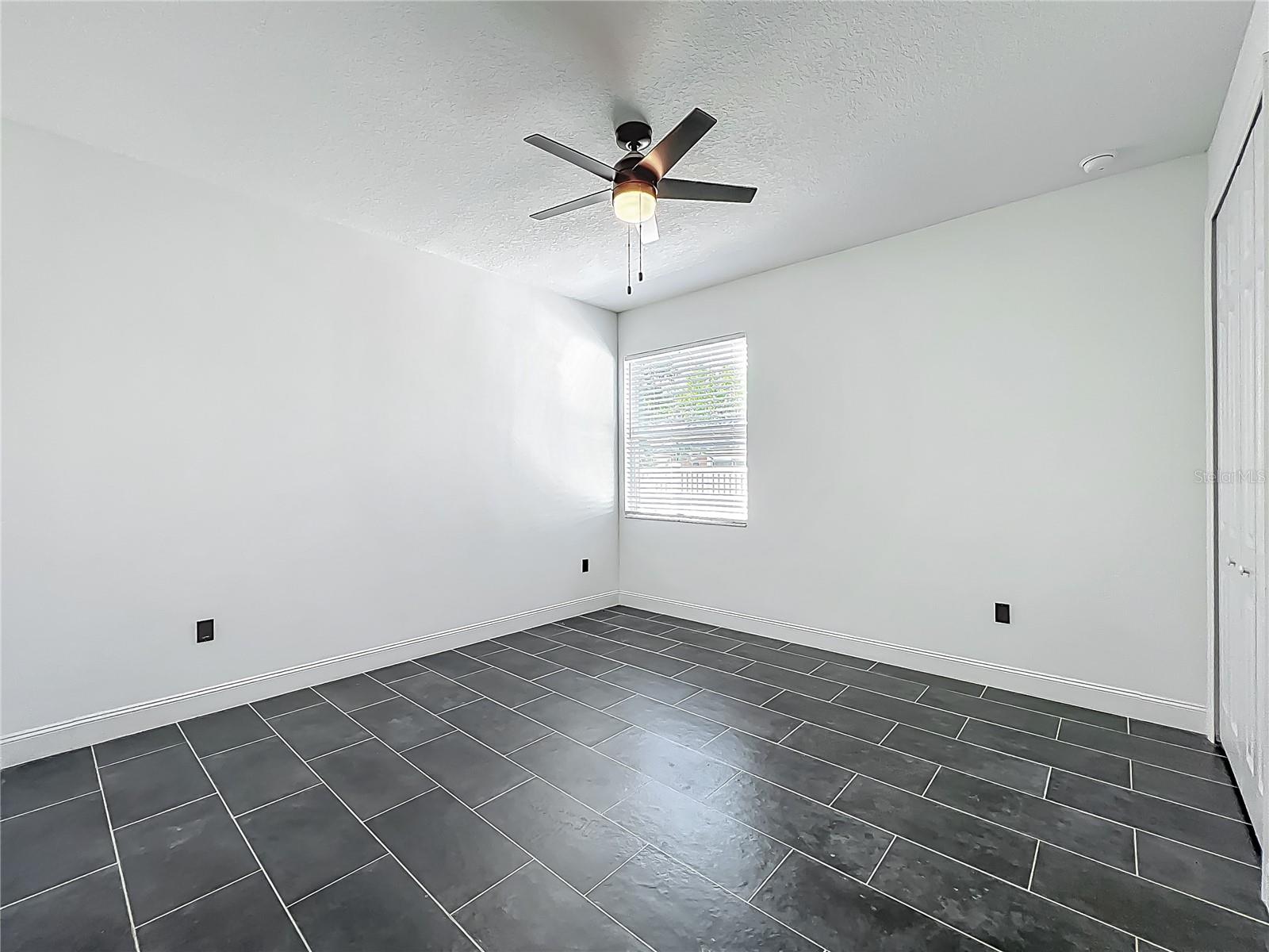 Image 34 of 64 For 2668 Princeton Avenue