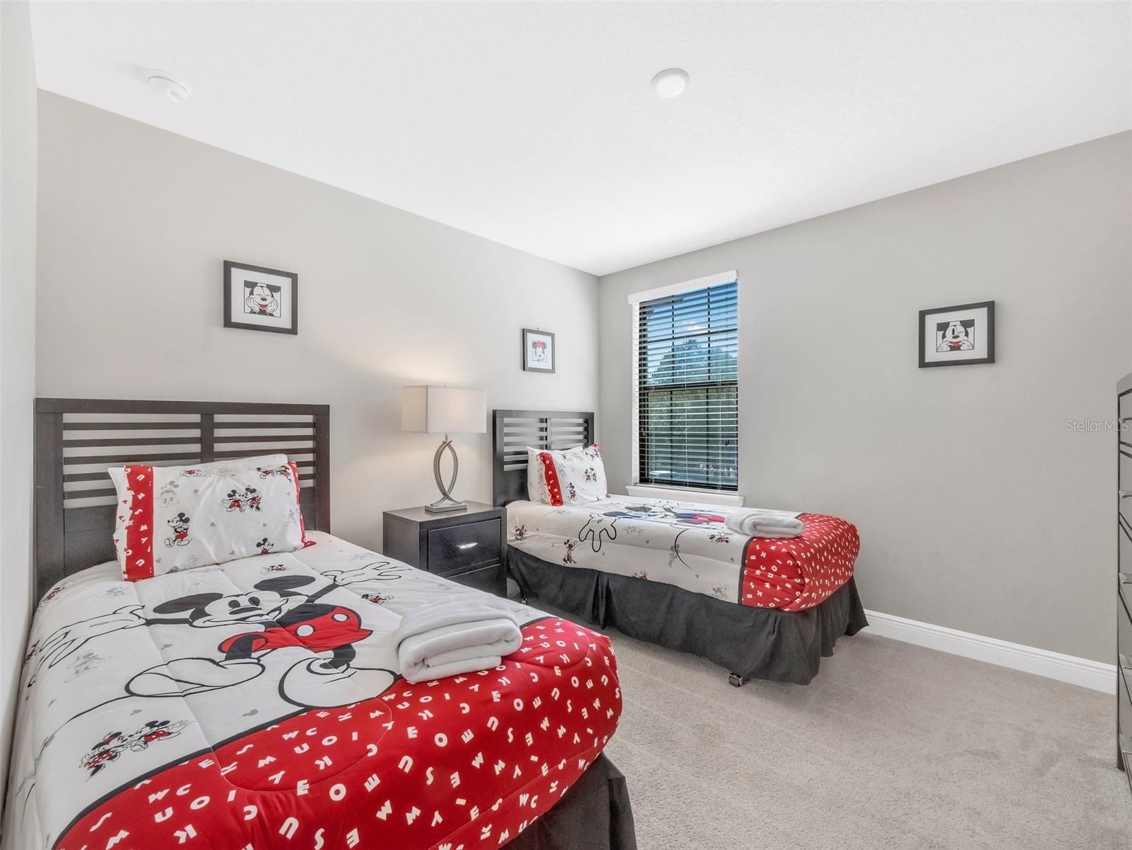 Image 25 of 56 For 8215 Roseville Boulevard