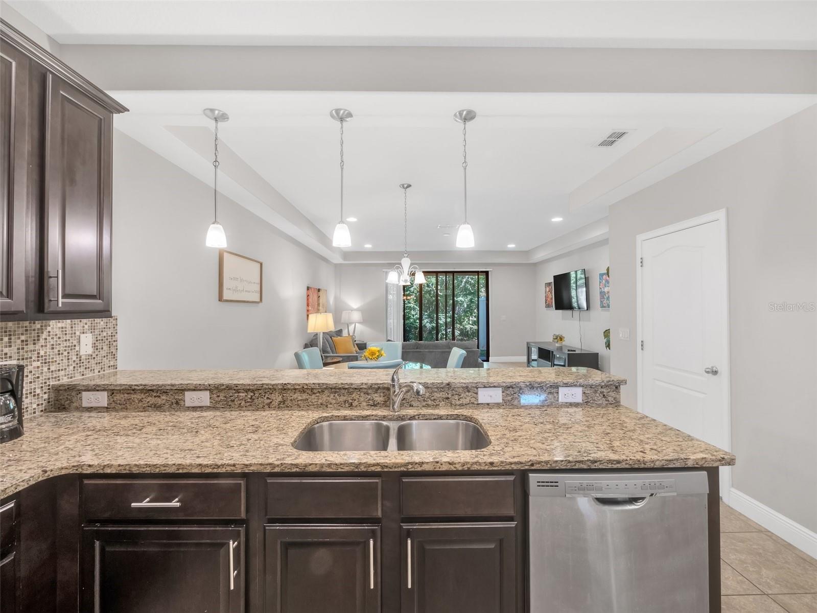 Image 7 of 56 For 8215 Roseville Boulevard