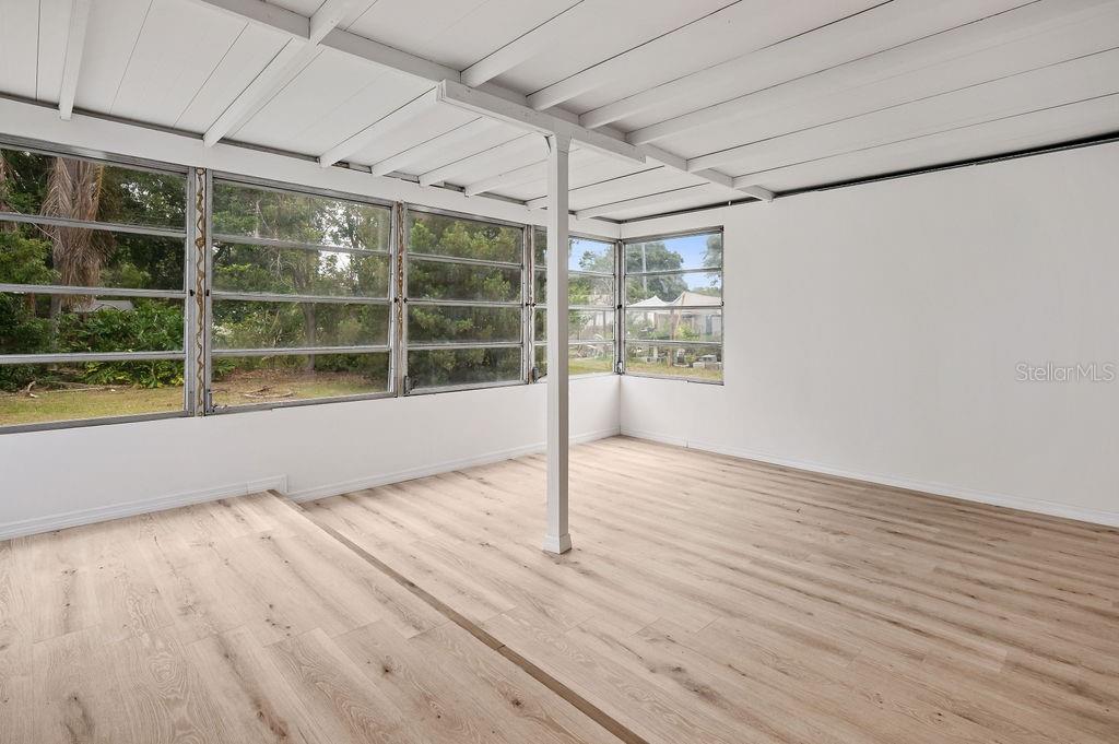 Image 20 of 25 For 5629 36th Avenue N