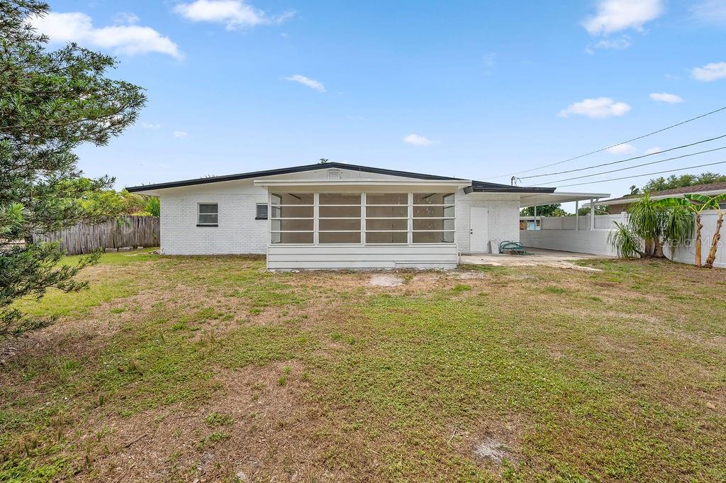 Image 22 of 25 For 5629 36th Avenue N