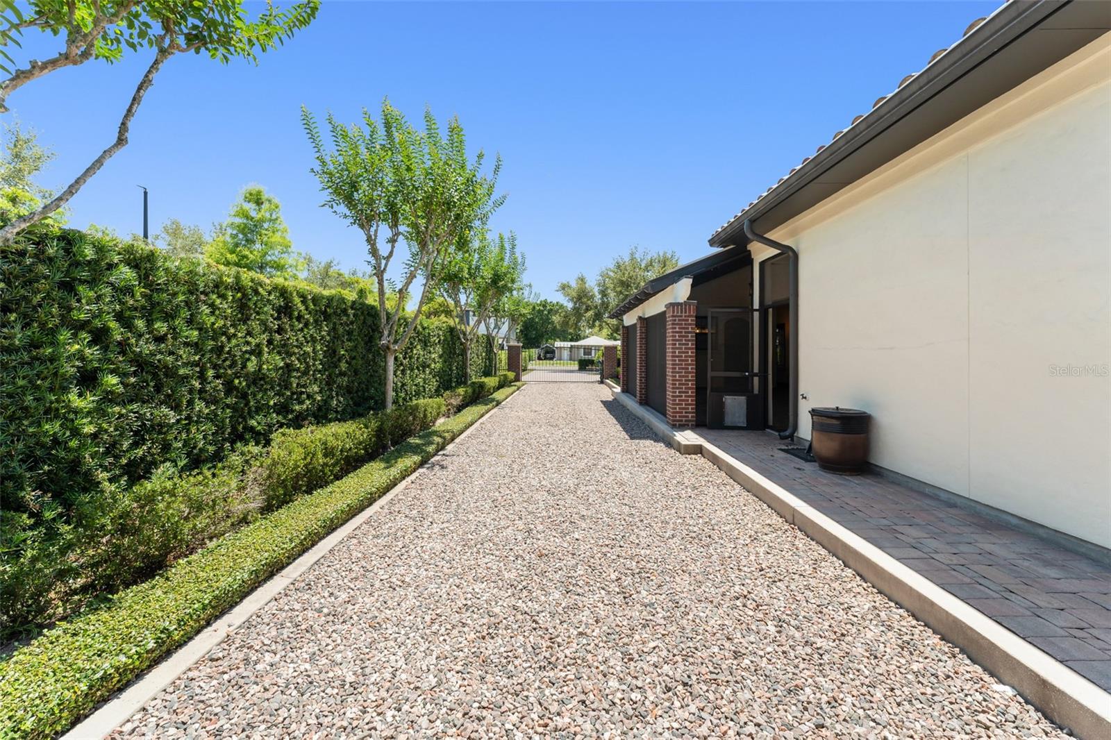 Listing photo id 43 for 1741 Palmer Avenue