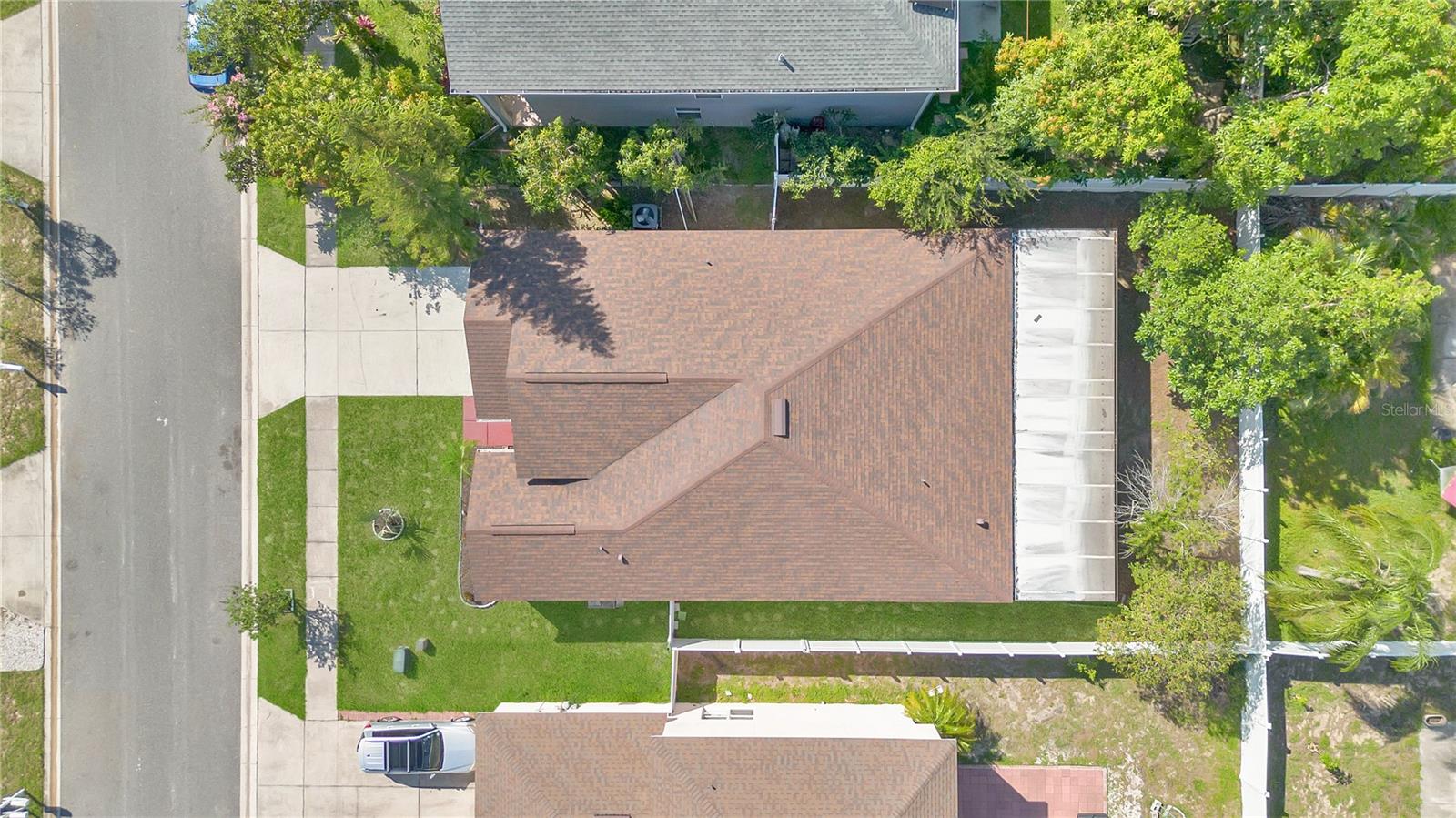 Image 34 of 37 For 321 Thomasdale Avenue