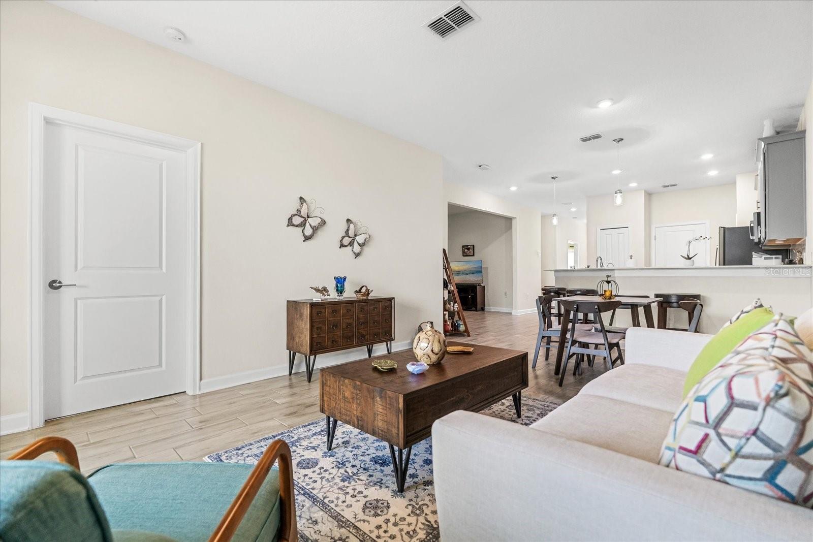 Image 10 of 29 For 3007 Caneel St