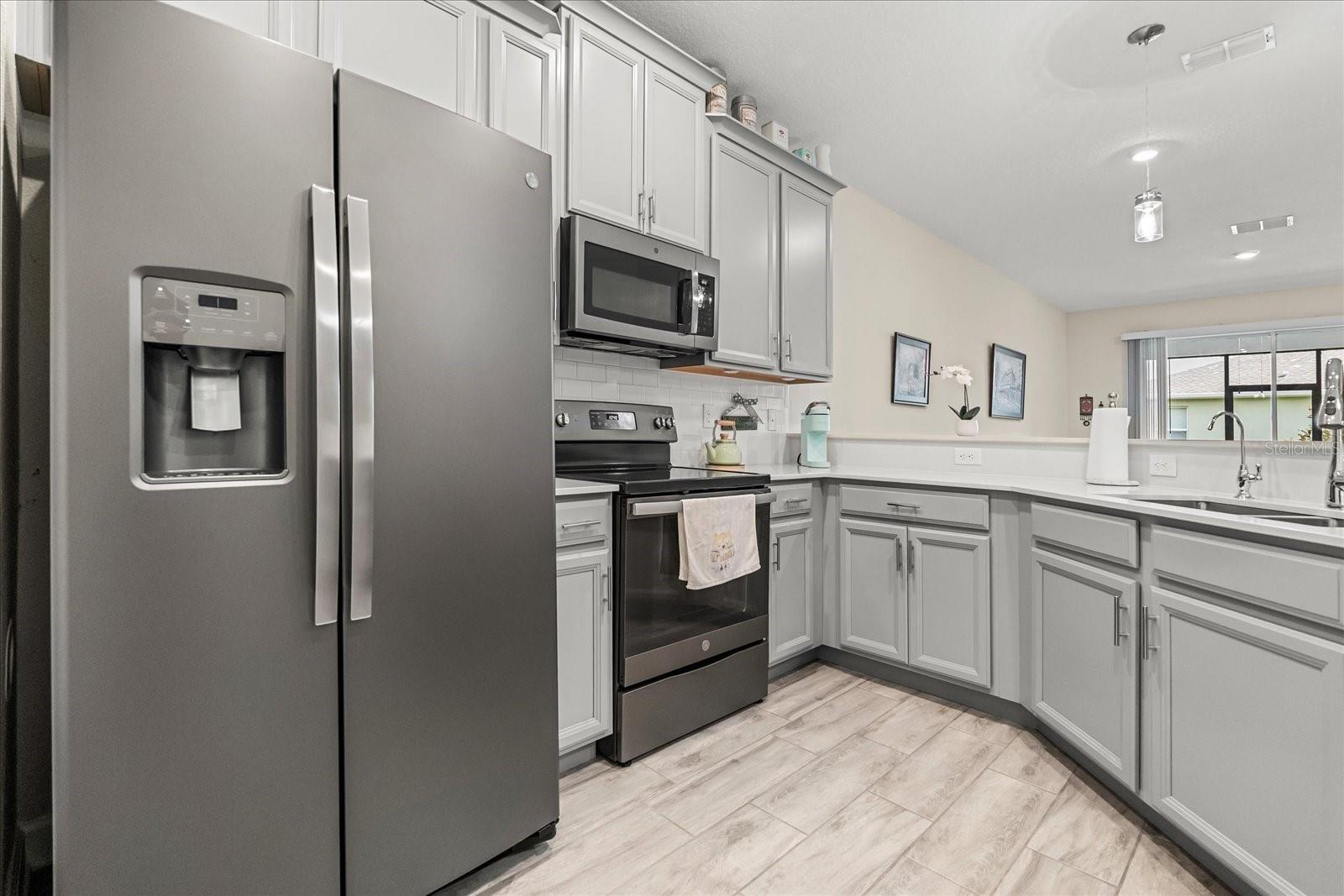 Image 16 of 29 For 3007 Caneel St