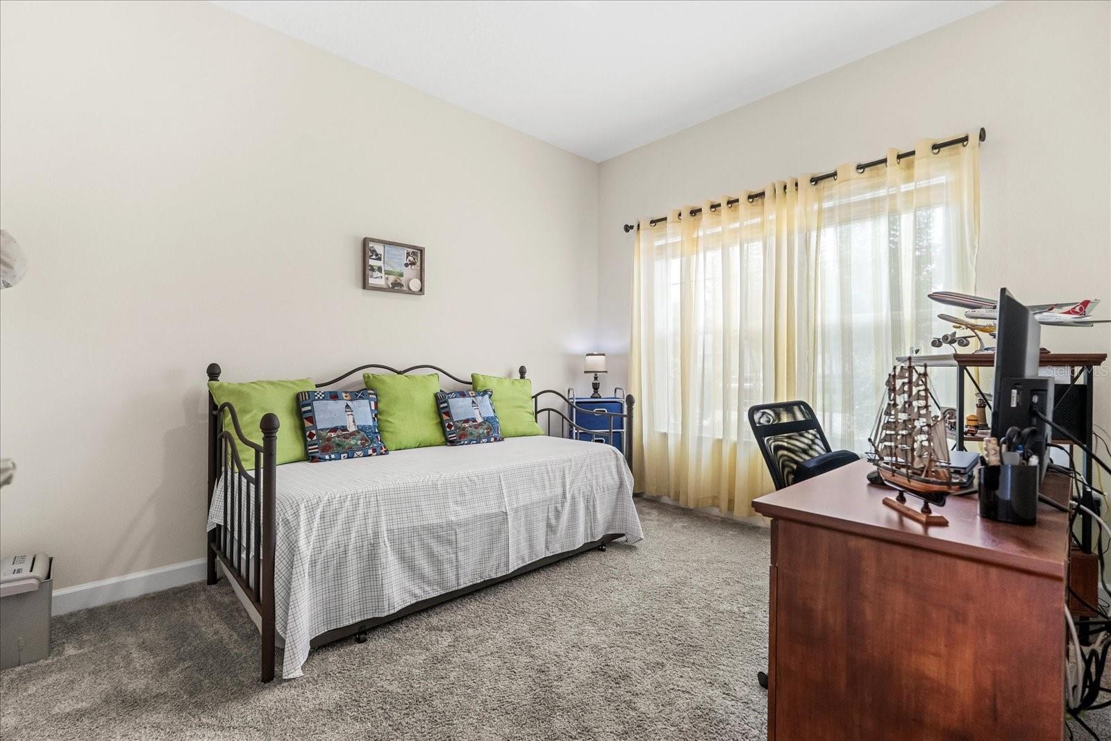 Image 18 of 29 For 3007 Caneel St