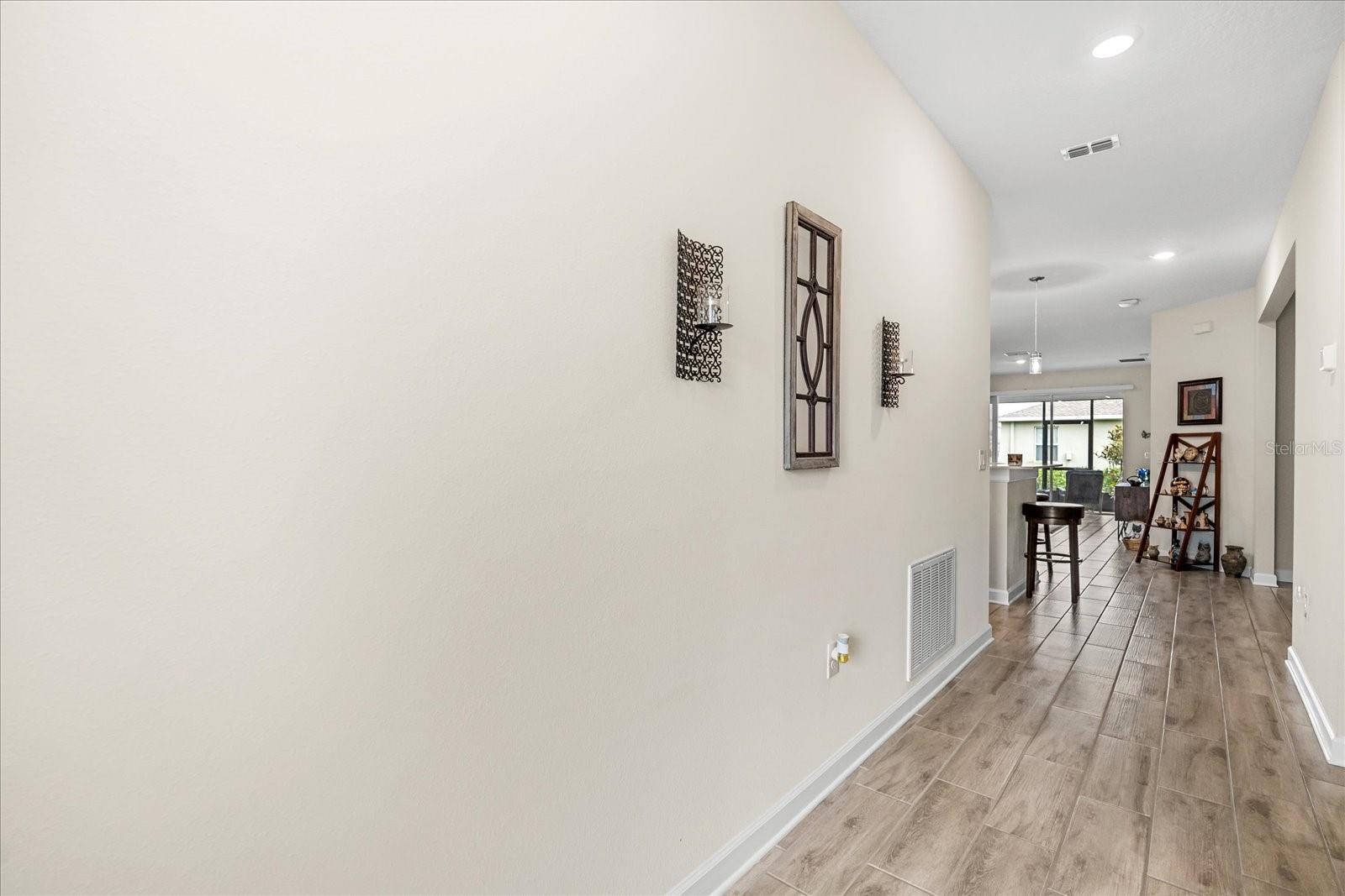 Image 21 of 29 For 3007 Caneel St
