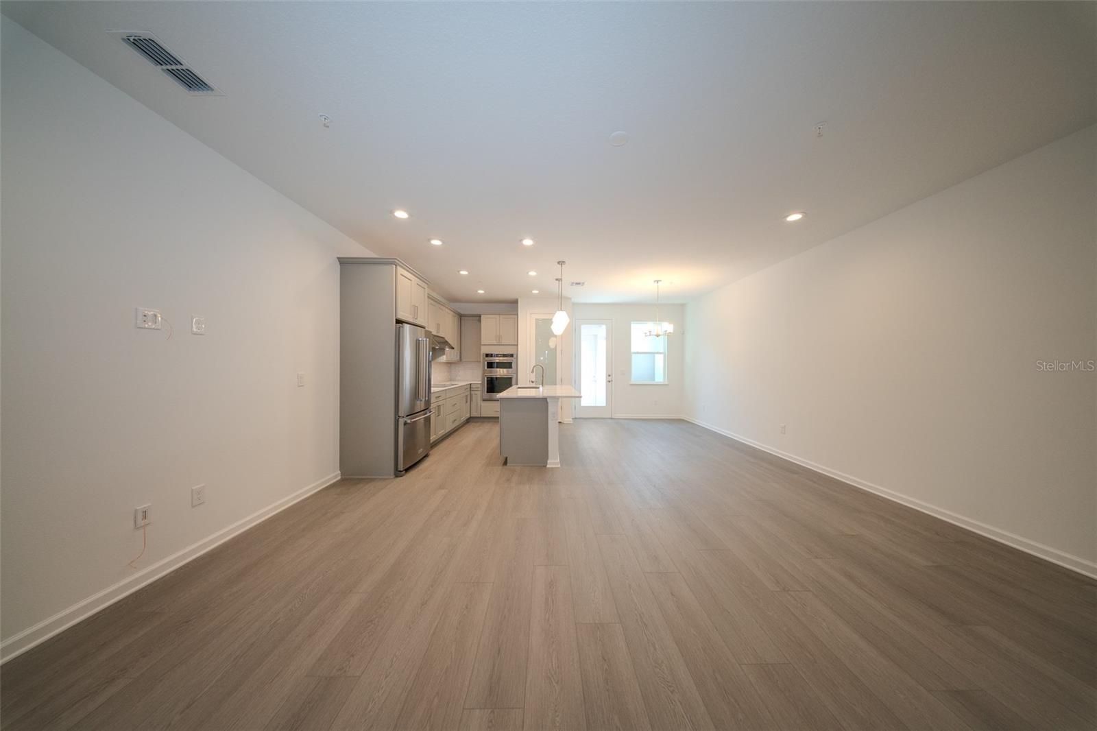 Image 22 of 64 For 1632 Crowncrest Drive