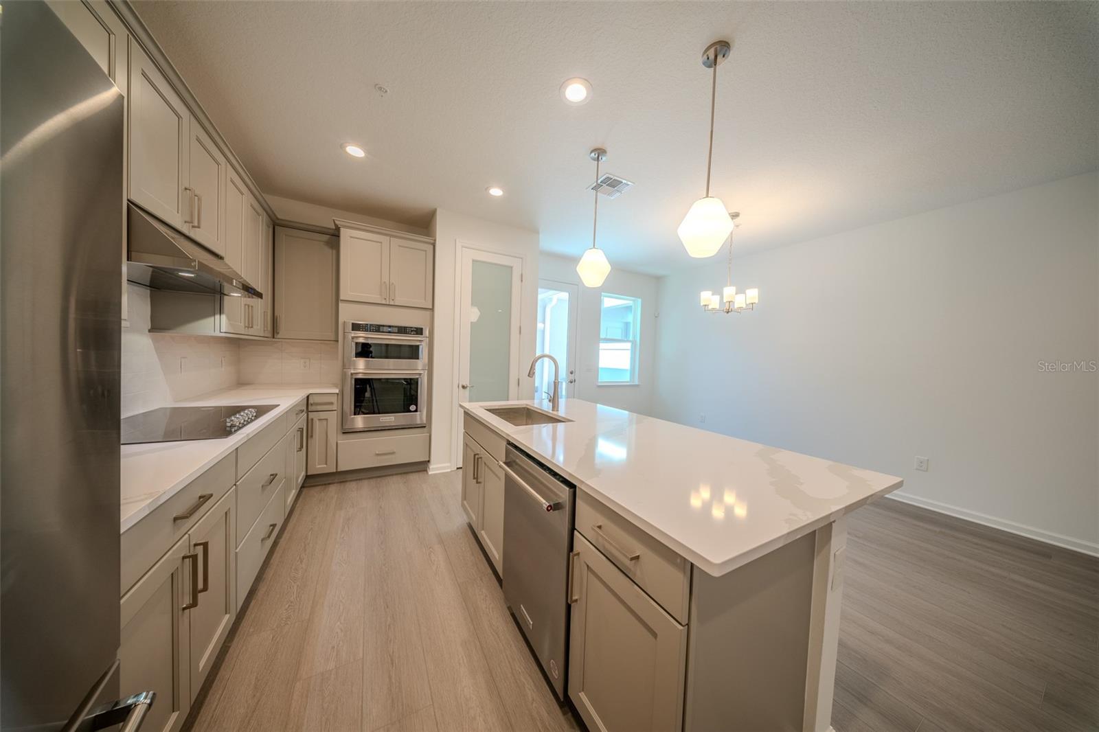 Image 30 of 64 For 1632 Crowncrest Drive