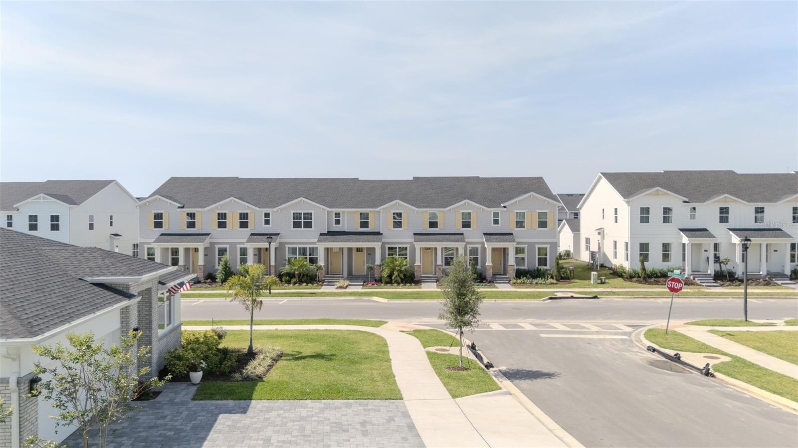 Image 4 of 64 For 1632 Crowncrest Drive