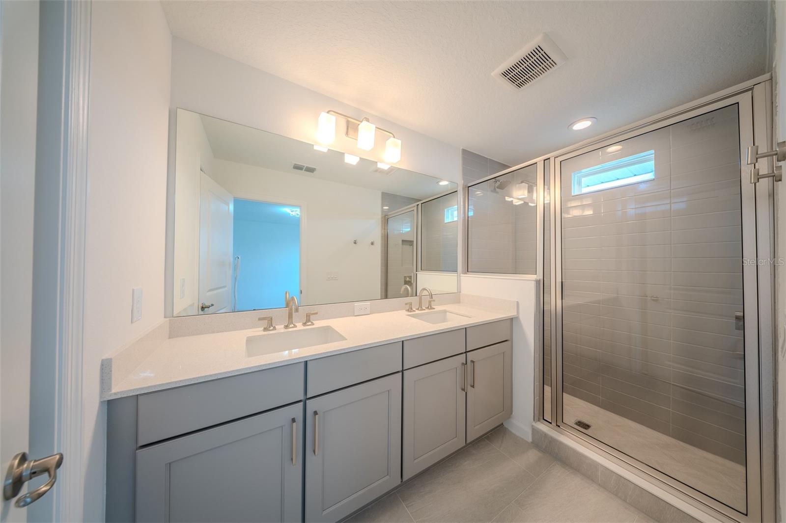 Image 45 of 64 For 1632 Crowncrest Drive