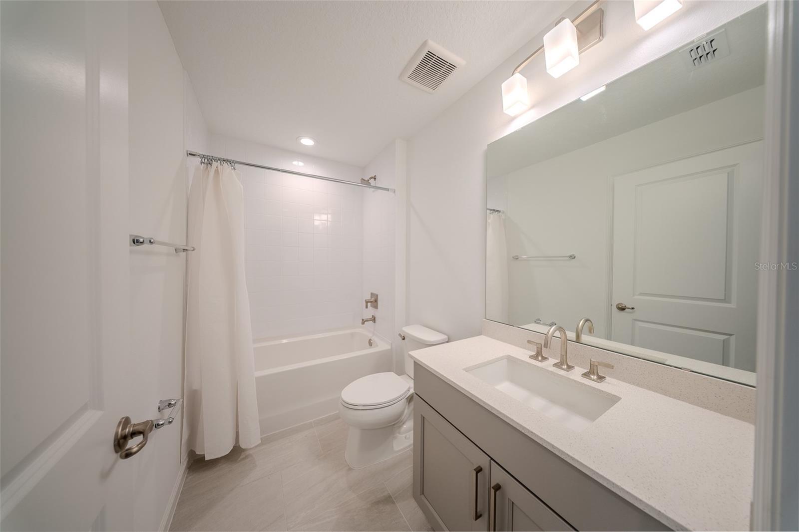 Image 48 of 64 For 1632 Crowncrest Drive