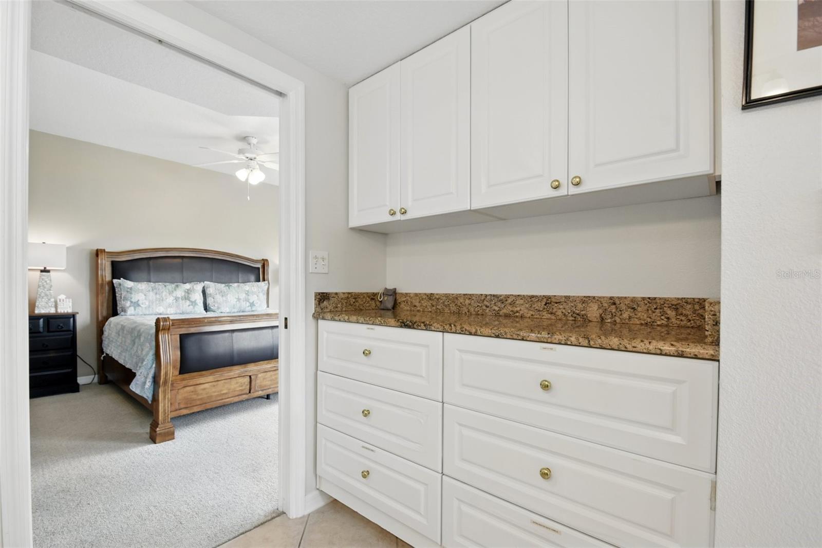 Image 23 of 48 For 5300 Atlantic Avenue 6-507