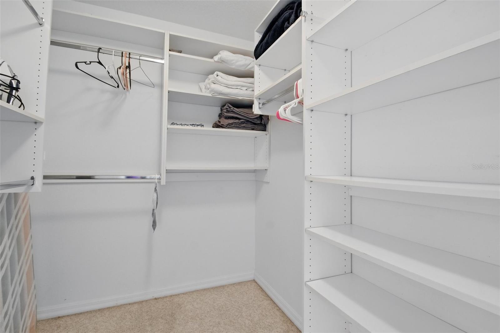 Image 26 of 48 For 5300 Atlantic Avenue 6-507