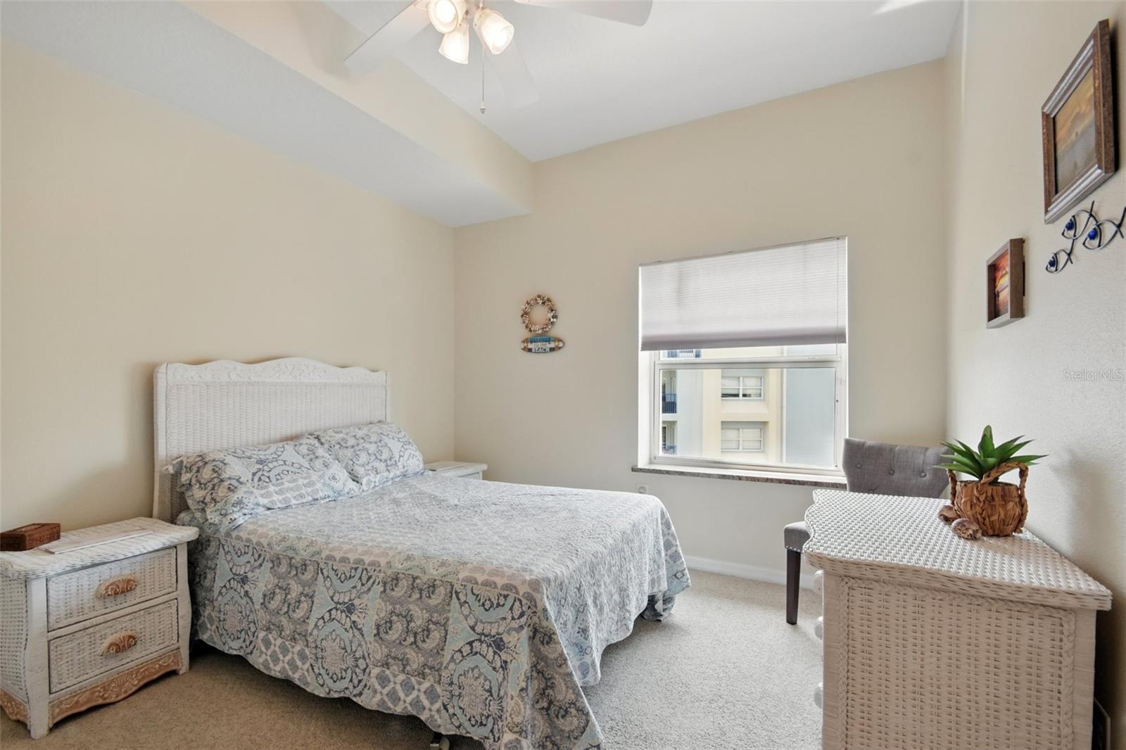 Image 31 of 48 For 5300 Atlantic Avenue 6-507