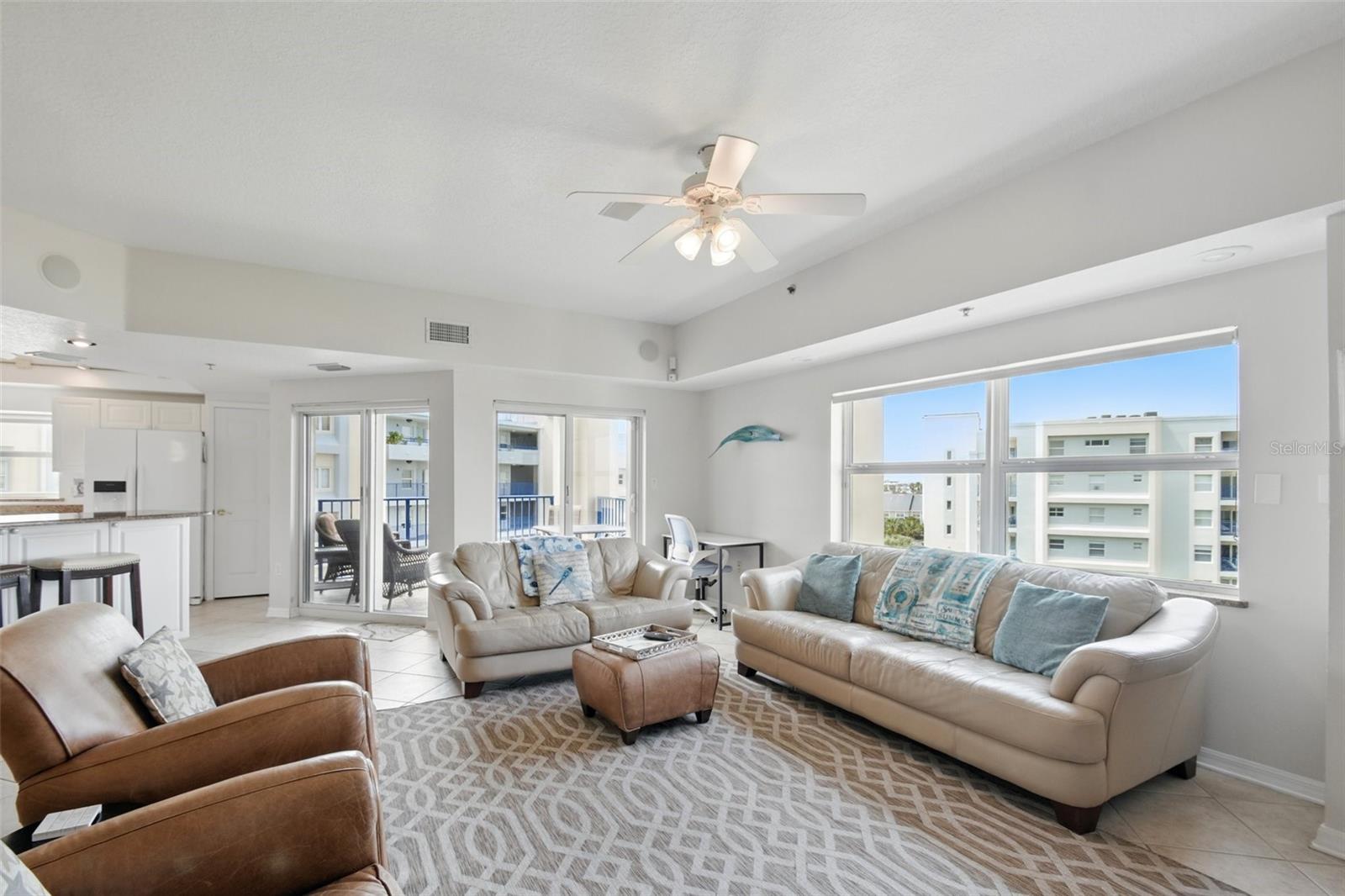 Image 7 of 48 For 5300 Atlantic Avenue 6-507