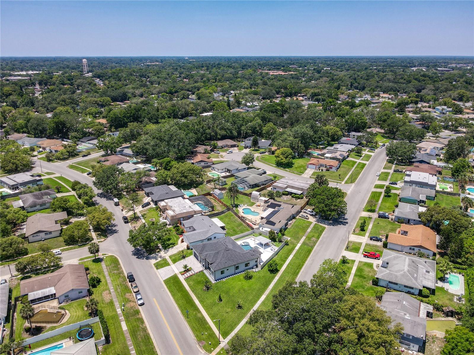 Image 55 of 59 For 601 Green Briar Boulevard