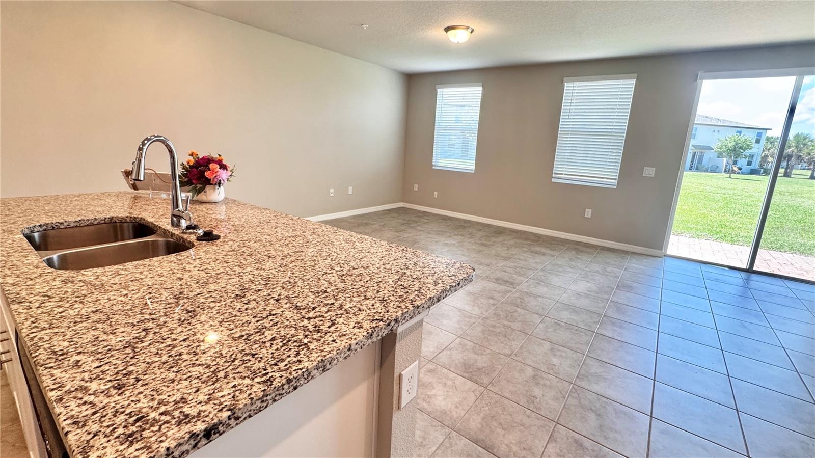 Image 8 of 38 For 2450 Sweet Viburnum Way