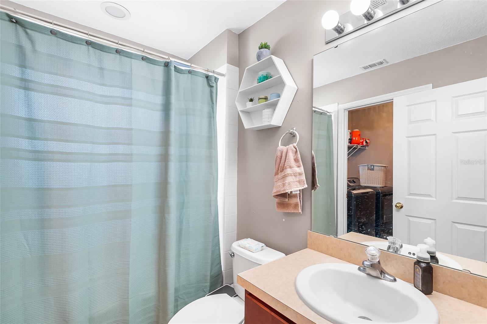 Image 8 of 13 For 10077 Moorshire Circle