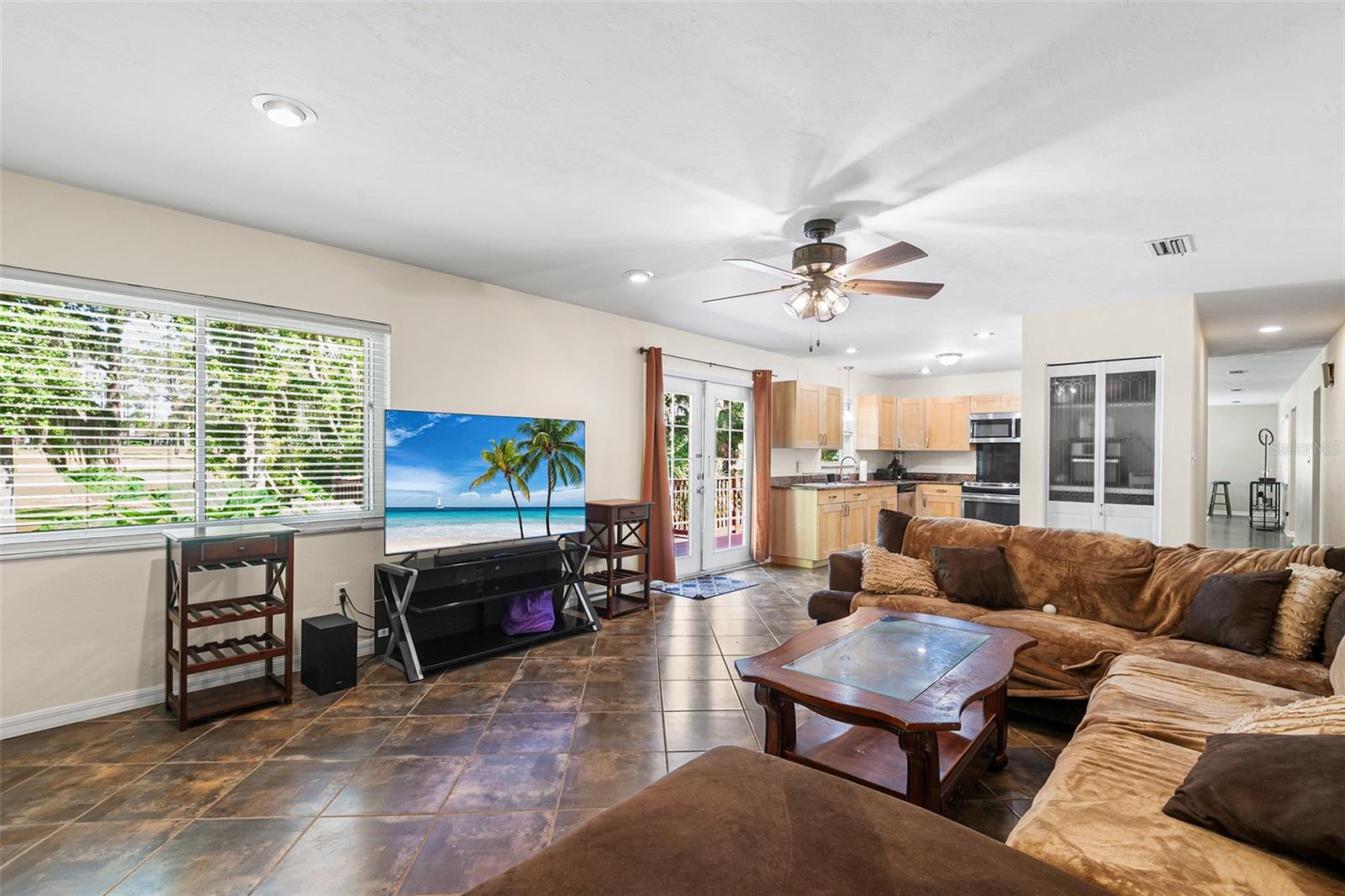 Image 12 of 21 For 2922 68th Lane