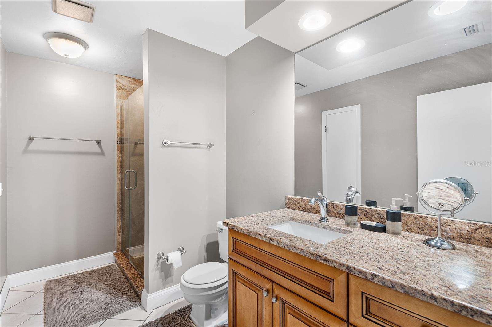 Image 15 of 21 For 2922 68th Lane