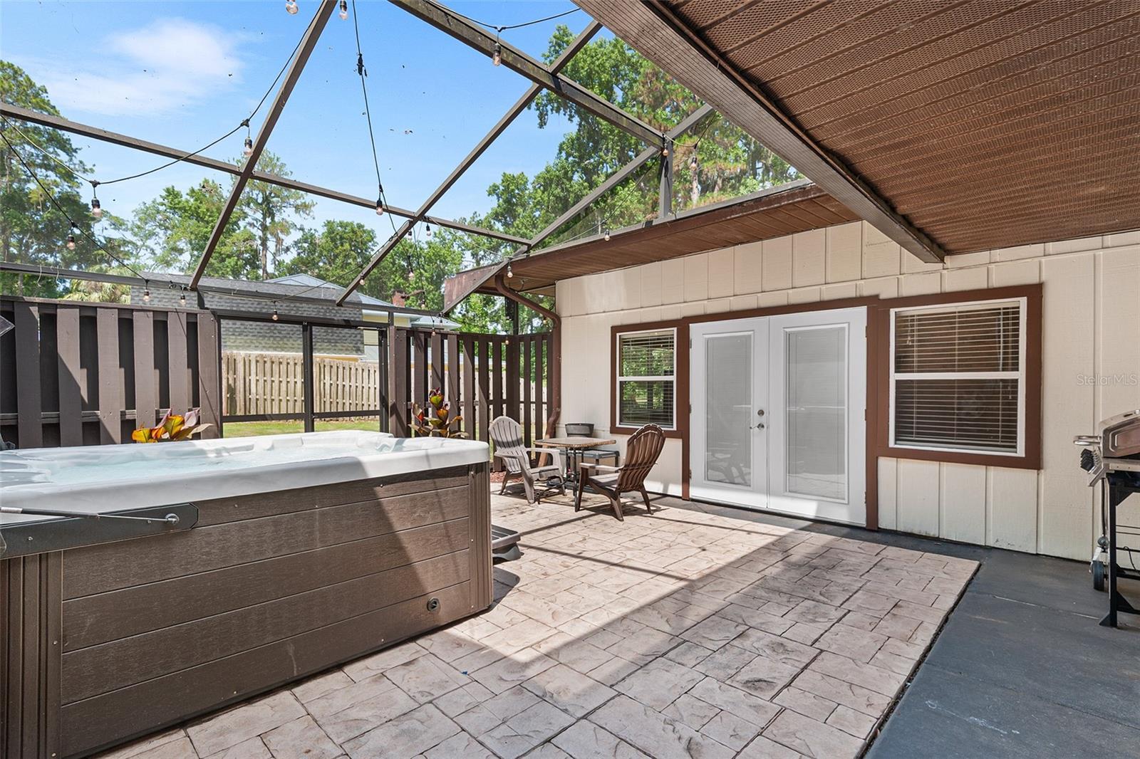 Image 18 of 21 For 2922 68th Lane