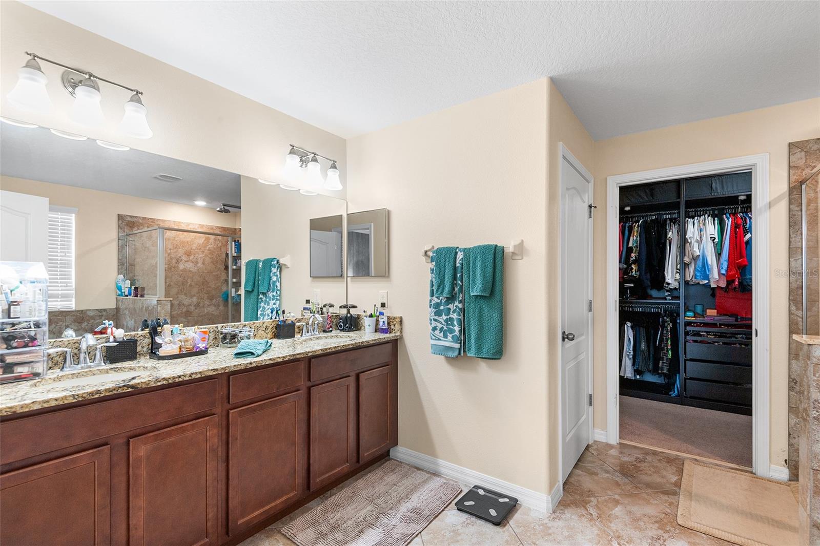 Image 10 of 19 For 14095 Tropical Kingbird Way