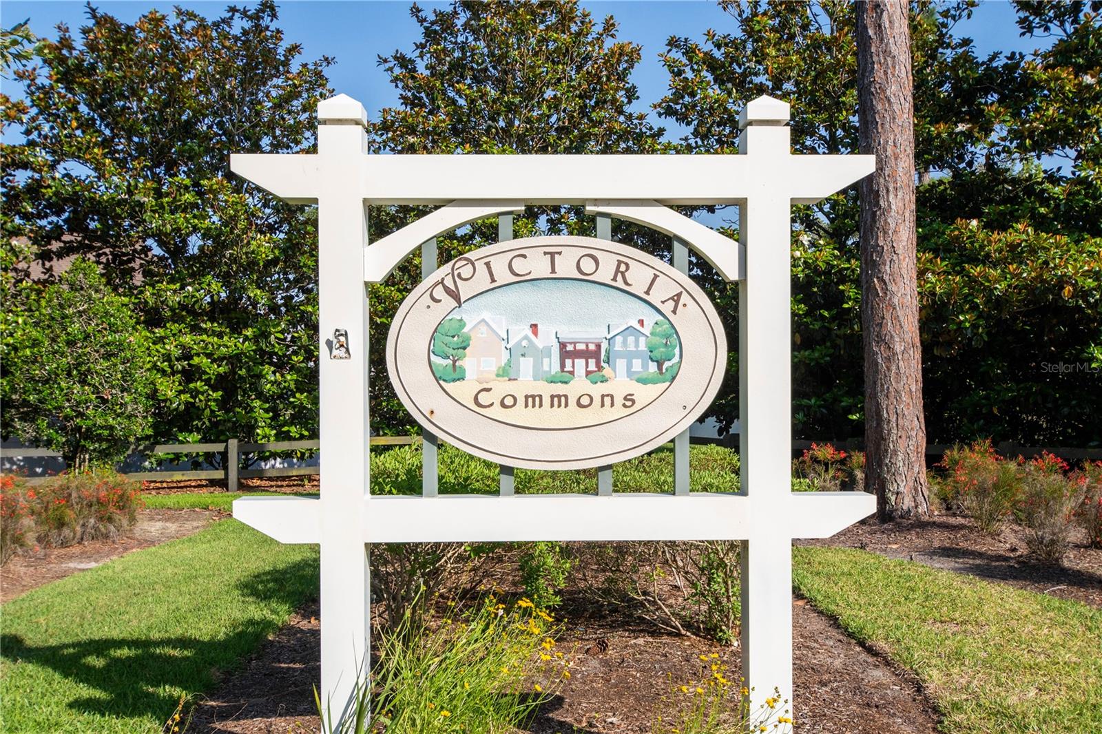 Image 77 of 94 For 402 Lake Victoria Circle