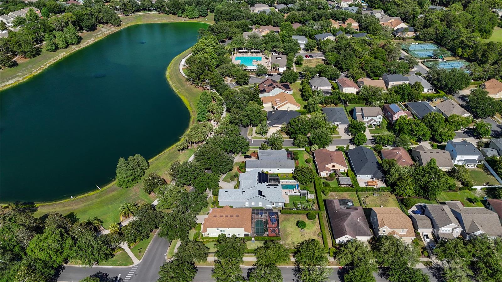 Image 94 of 94 For 402 Lake Victoria Circle