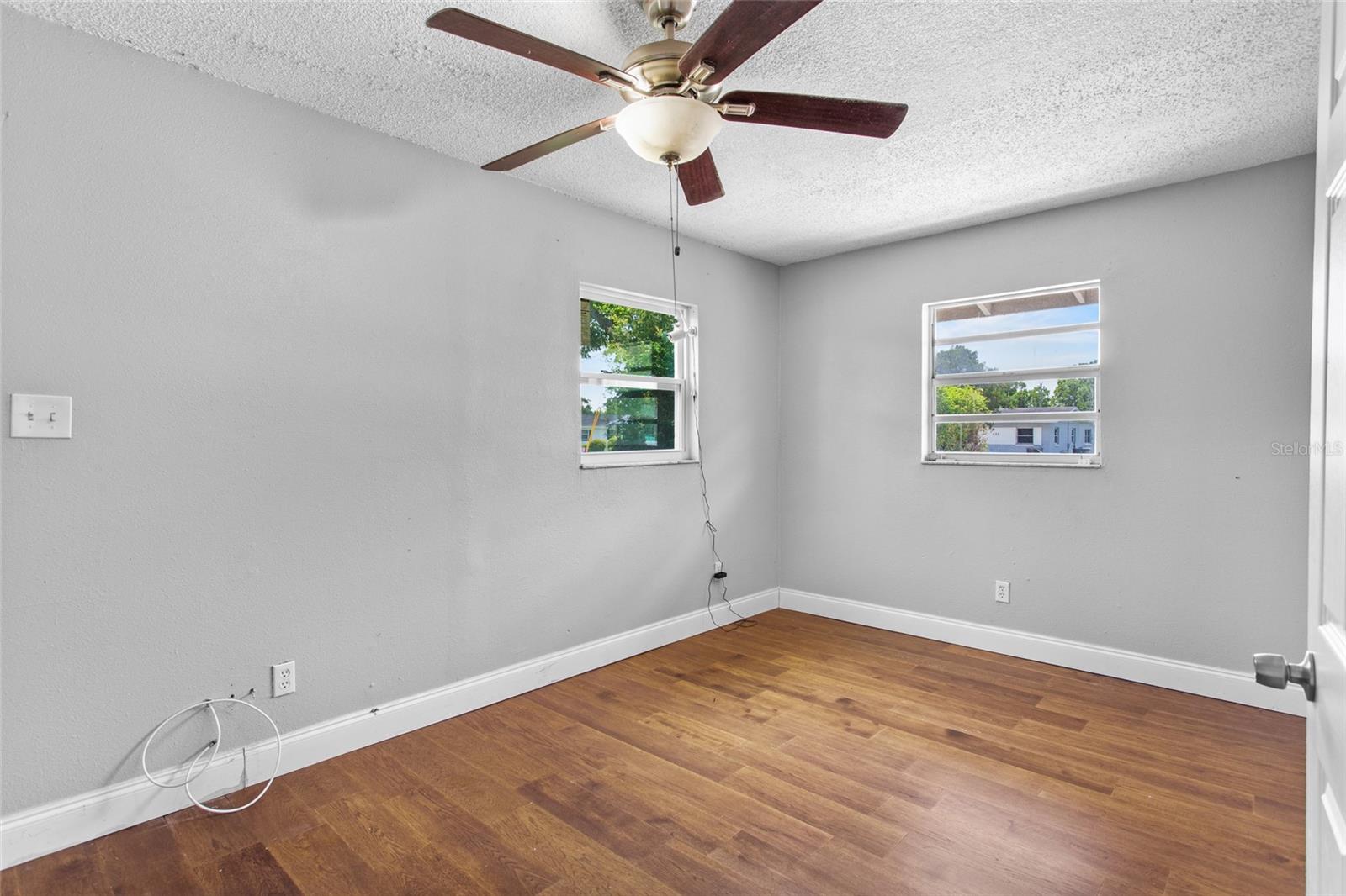 Image 19 of 31 For 245 Amador Circle