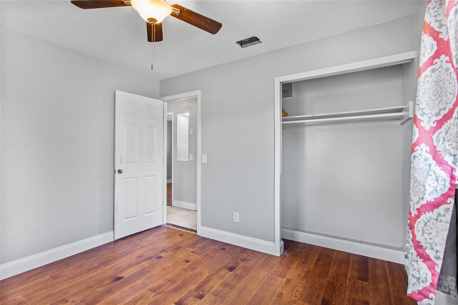 Image 22 of 31 For 245 Amador Circle