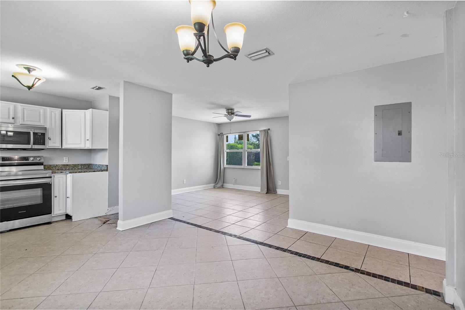 Image 8 of 31 For 245 Amador Circle