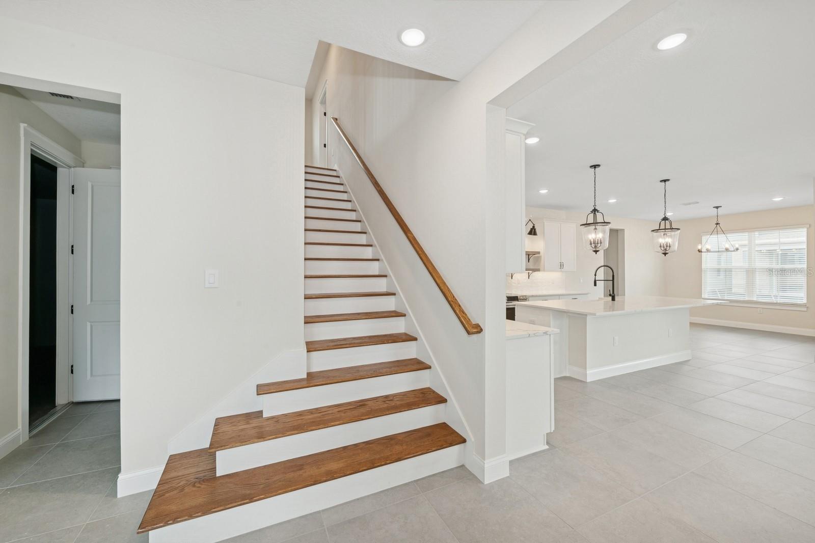 Image 12 of 40 For 13175 Telsen Street 40