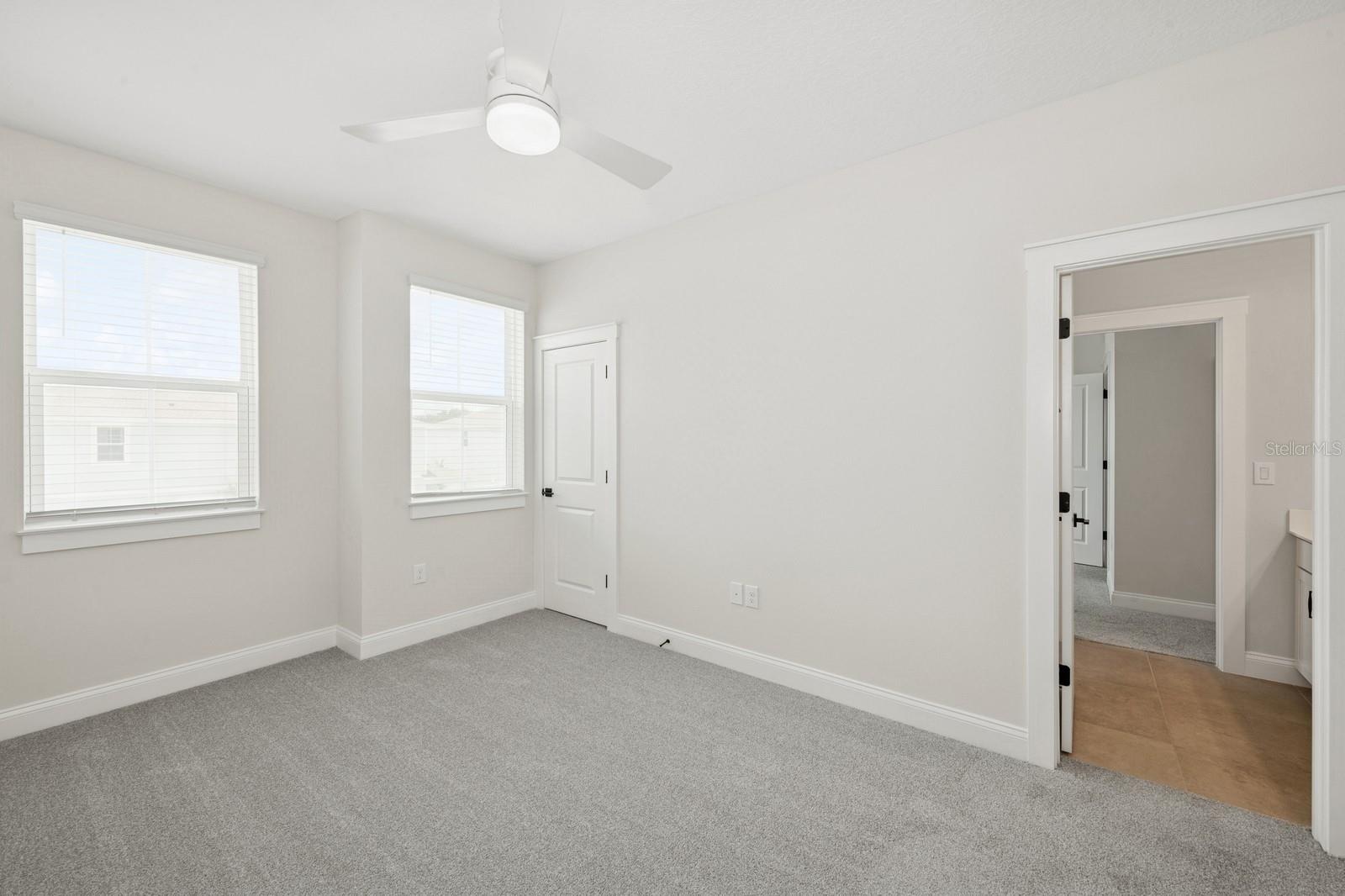 Image 18 of 40 For 13175 Telsen Street 40
