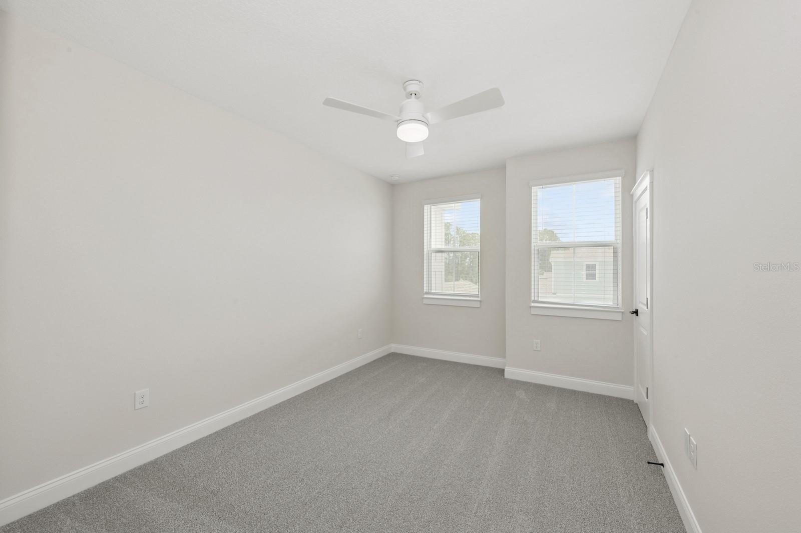 Image 19 of 40 For 13175 Telsen Street 40