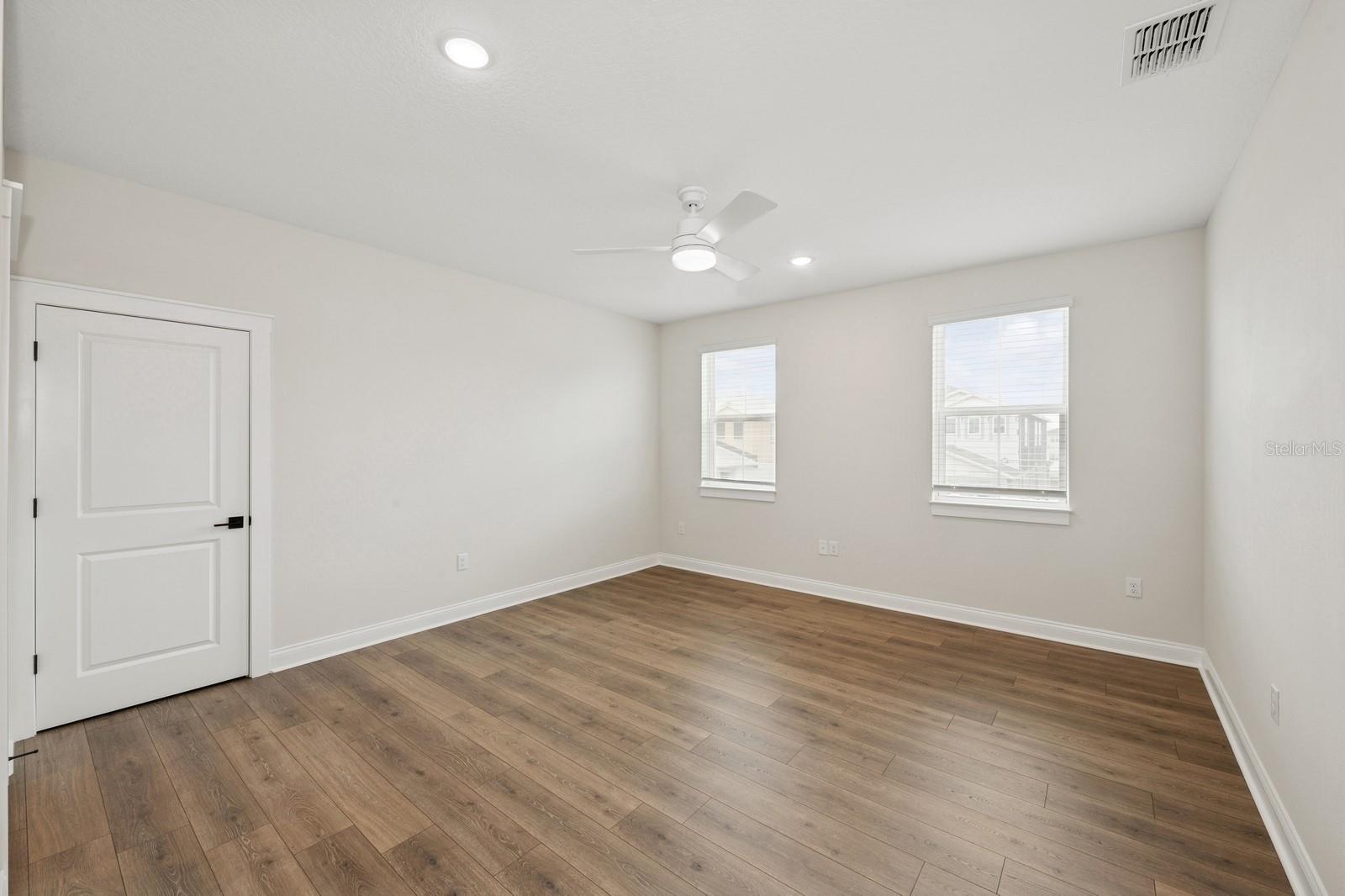 Image 30 of 40 For 13175 Telsen Street 40
