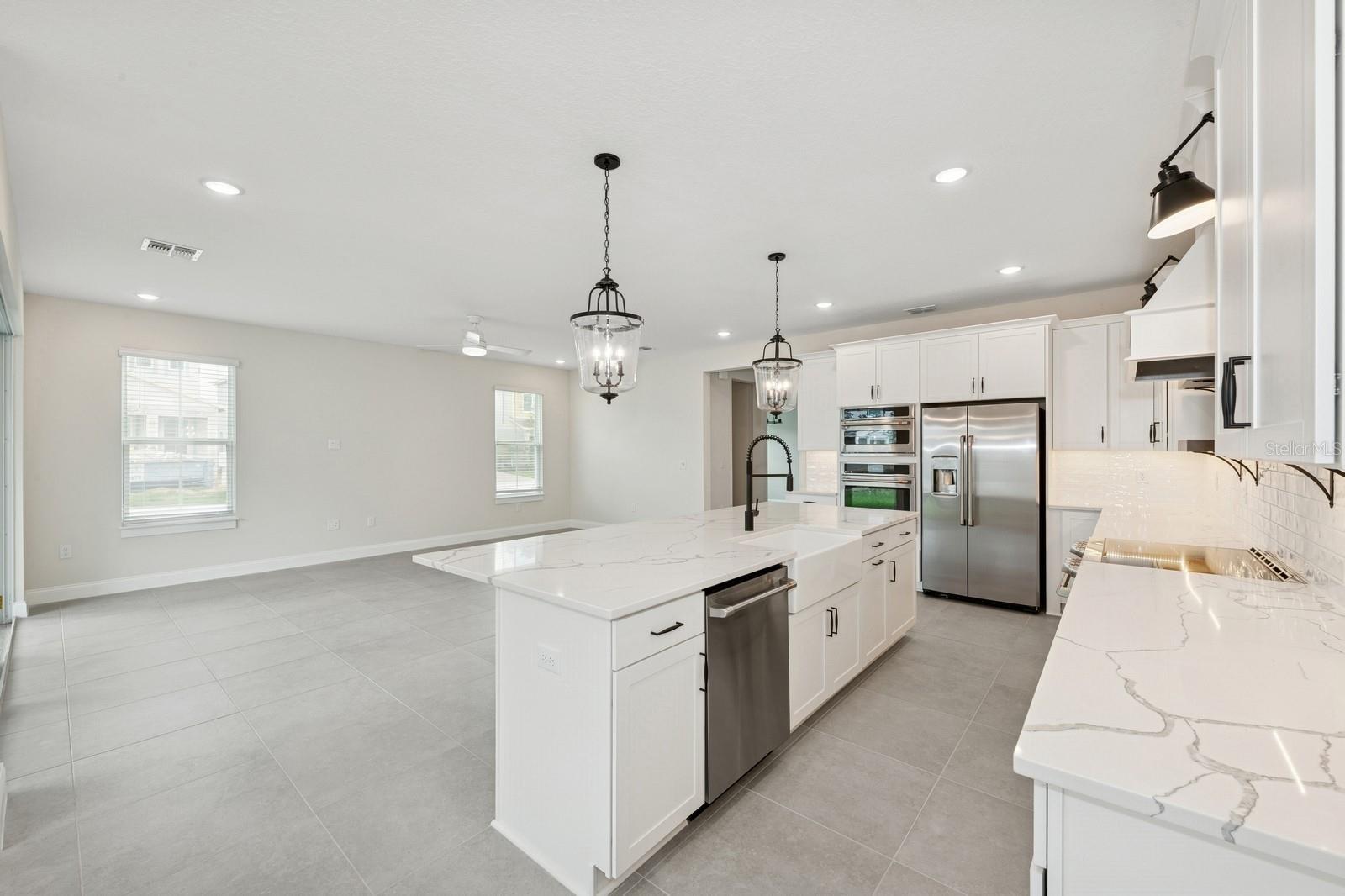 Image 7 of 40 For 13175 Telsen Street 40