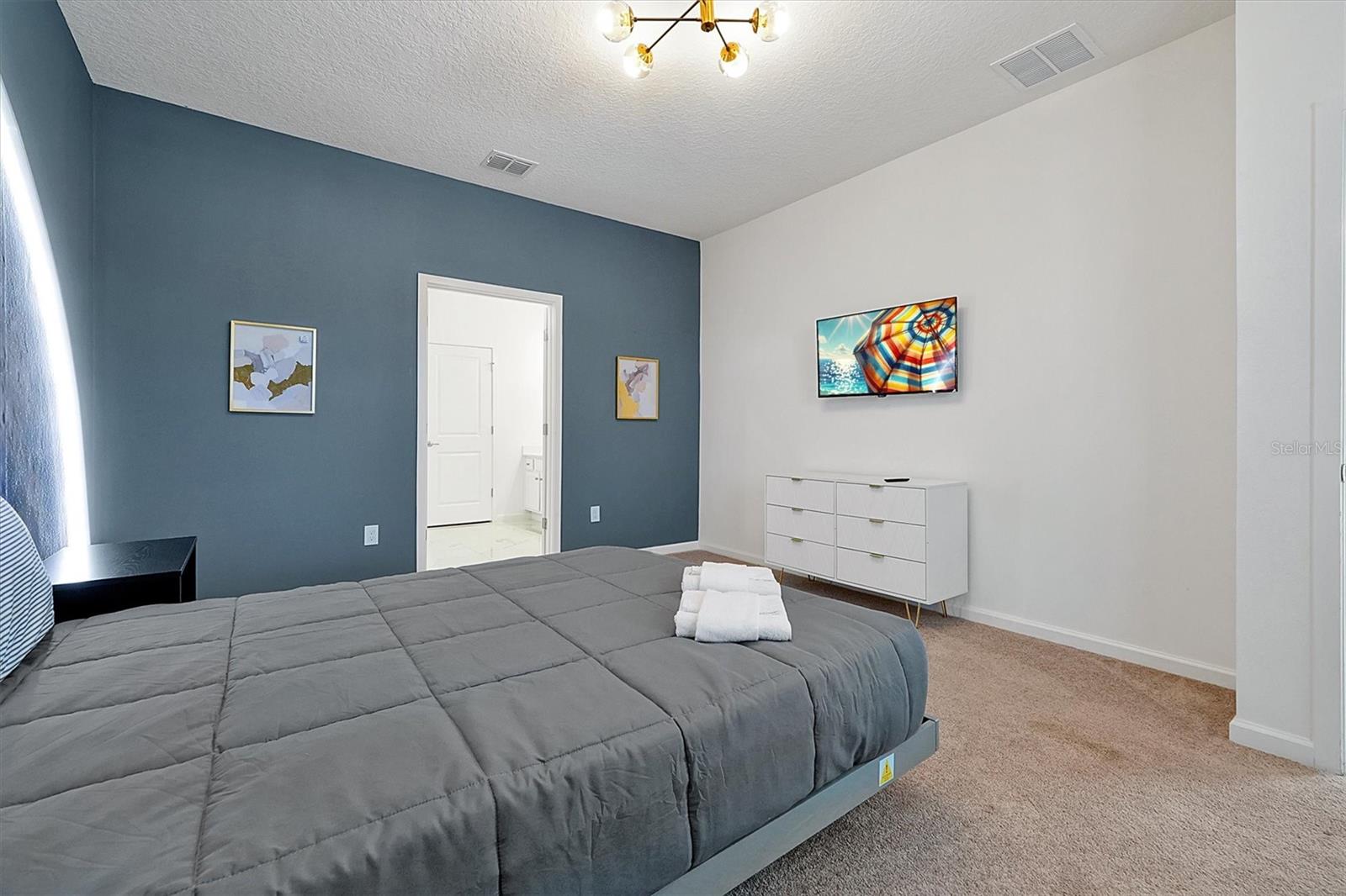 Image 50 of 99 For 3860 Sonoma Boulevard