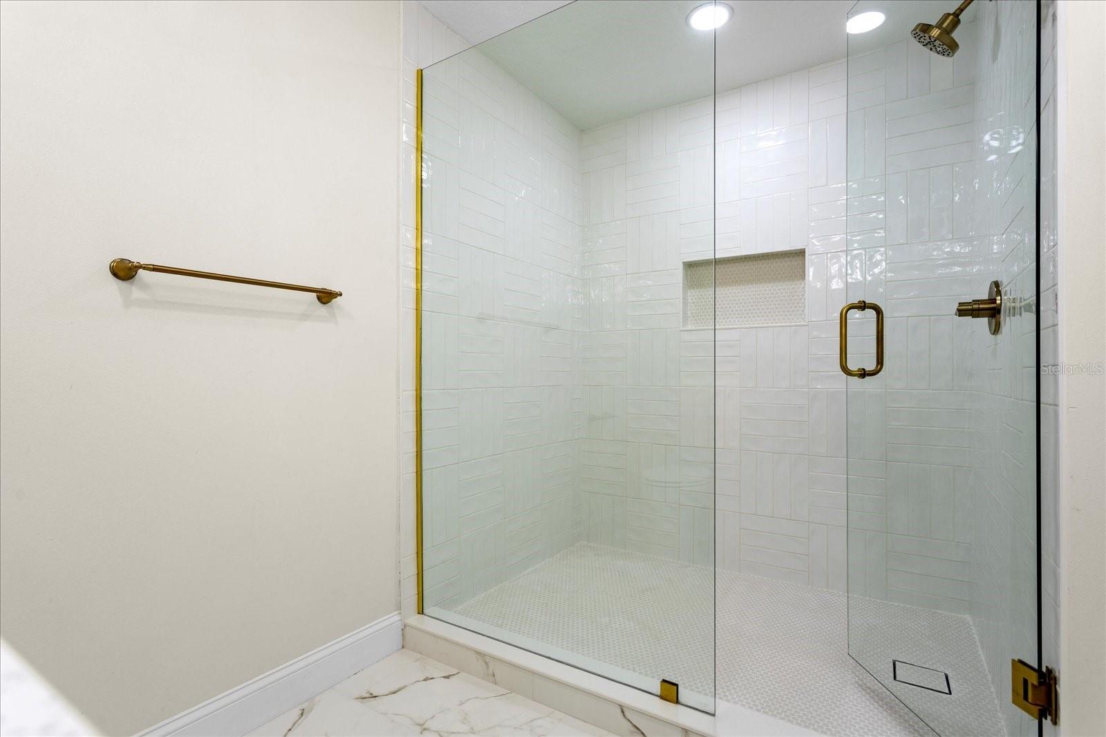 Image 36 of 60 For 17524 Seidner Road