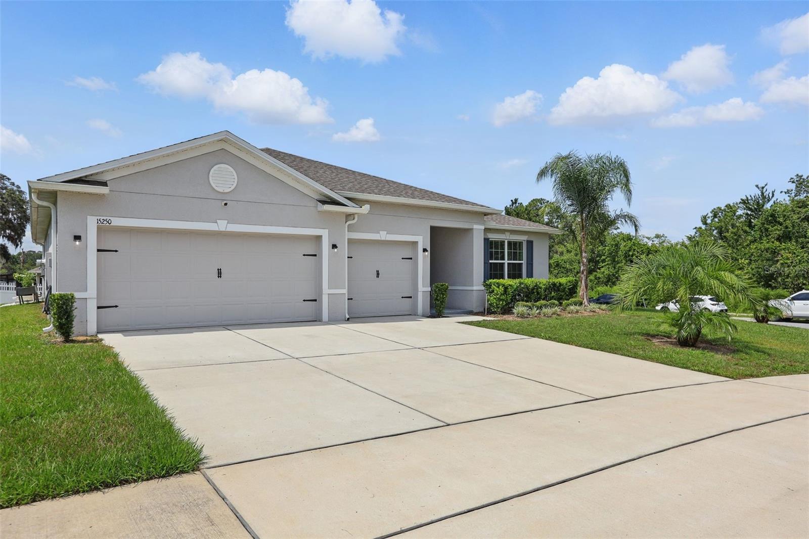 Image 2 of 44 For 15250 Aquarius Way