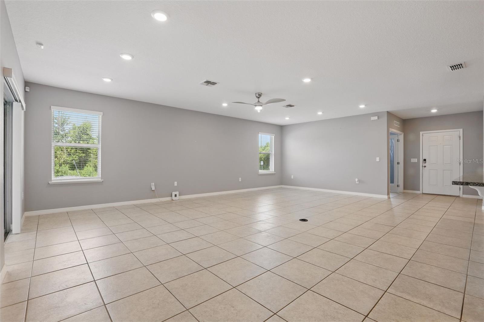 Image 7 of 44 For 15250 Aquarius Way