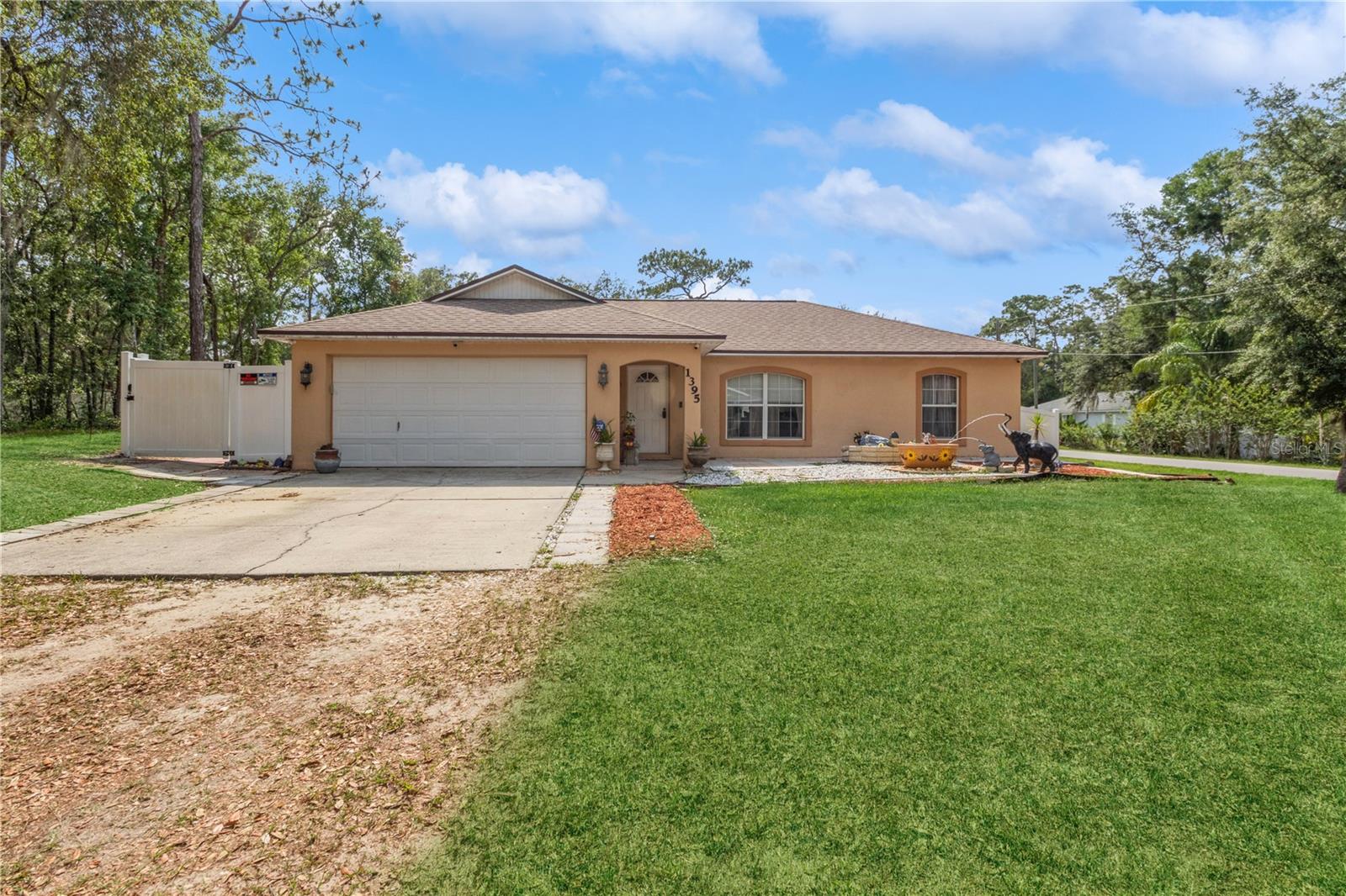 Image 3 of 31 For 1395 Deland Avenue