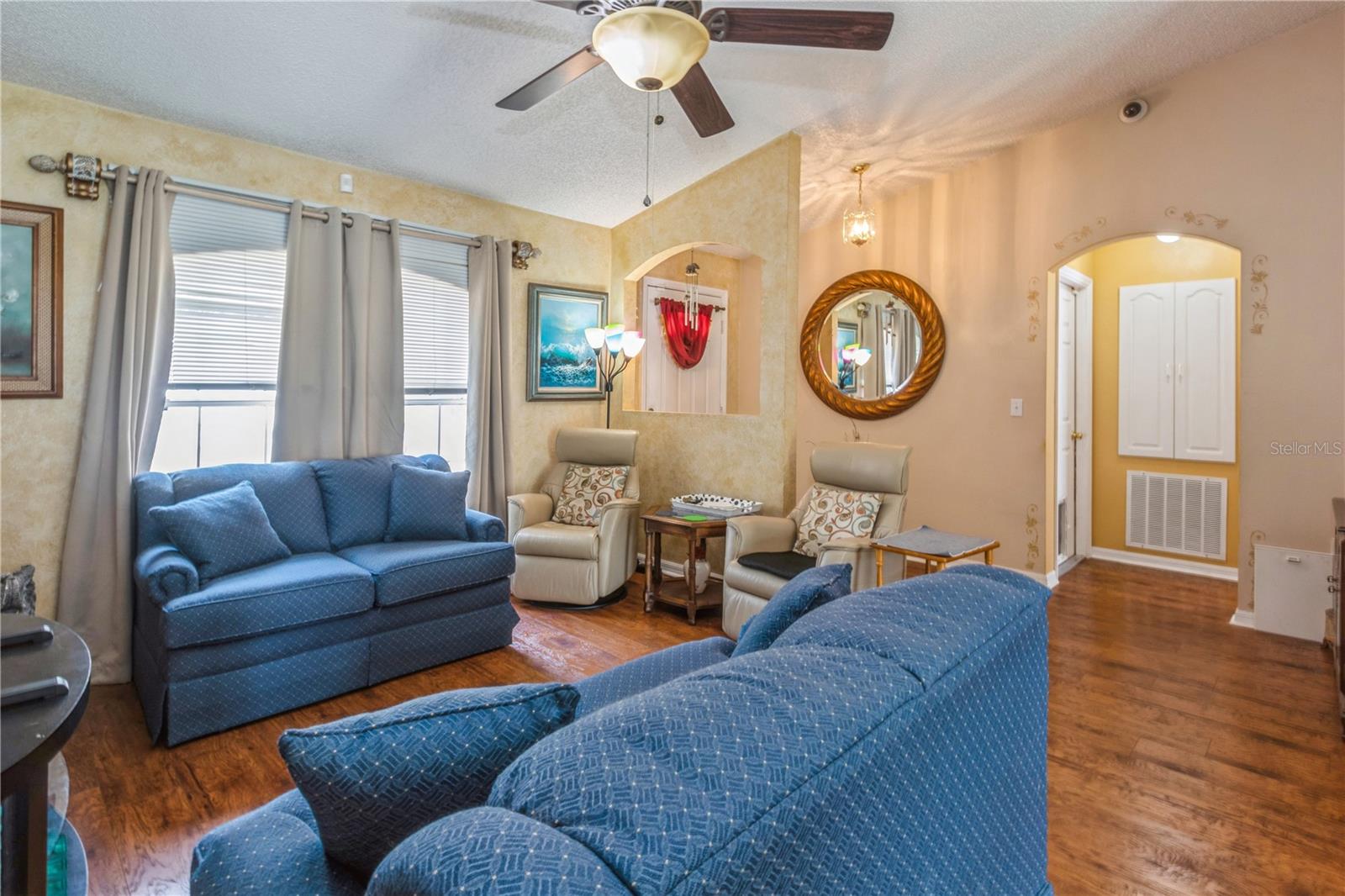 Image 7 of 31 For 1395 Deland Avenue