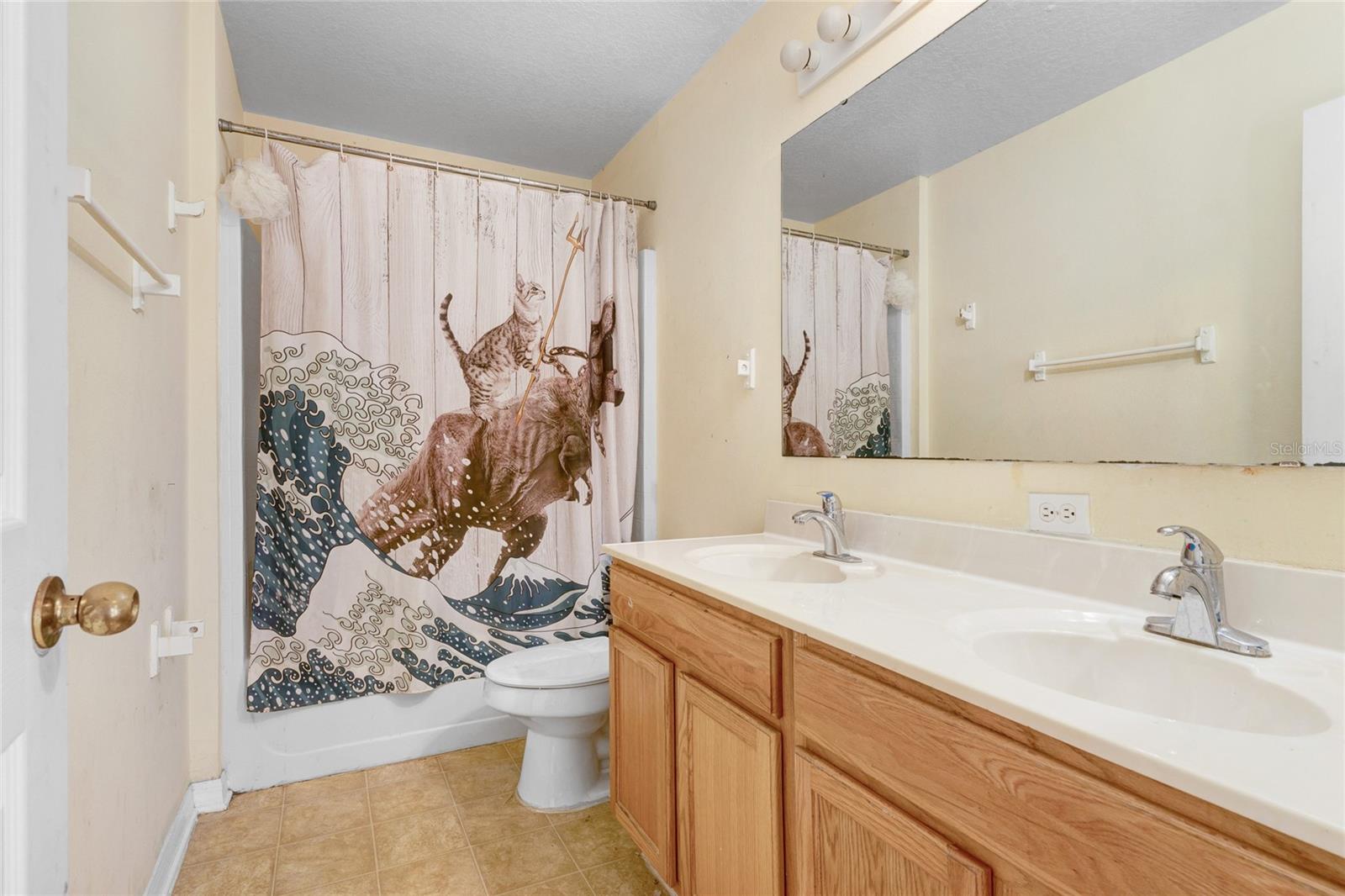 Image 9 of 15 For 125 Vervain Avenue