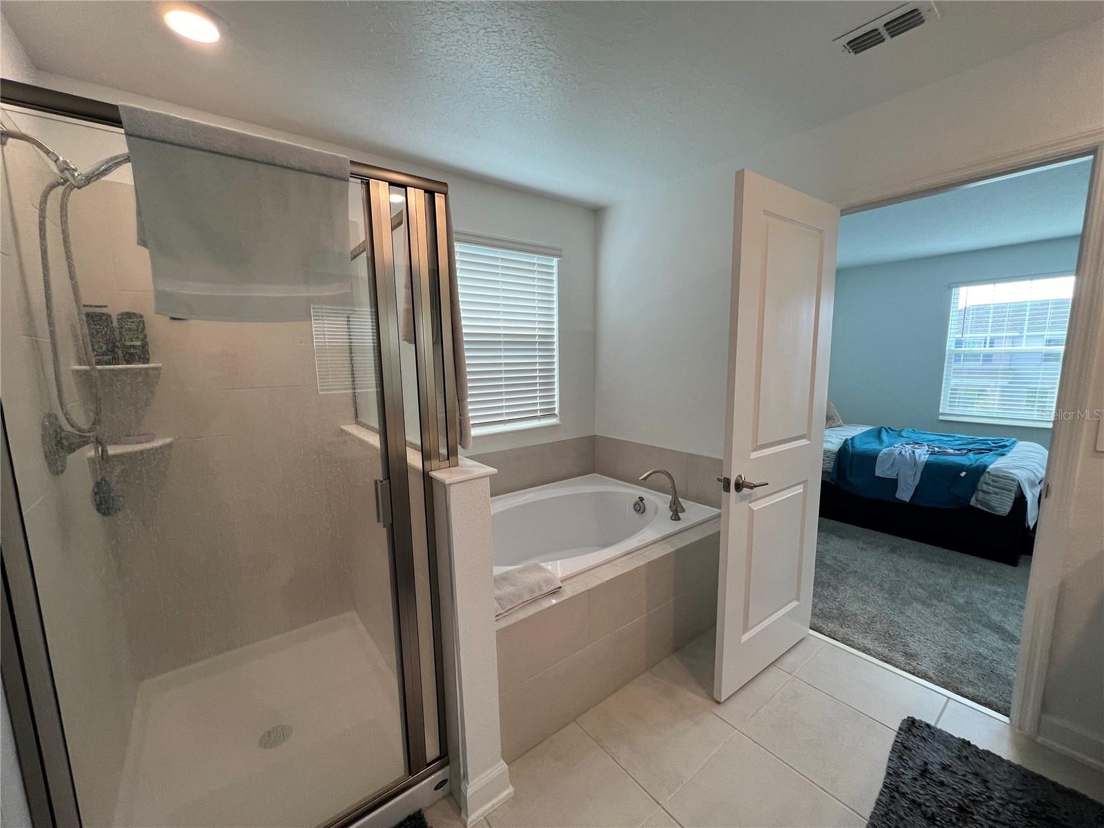 Image 16 of 55 For 11655 Boldface Drive