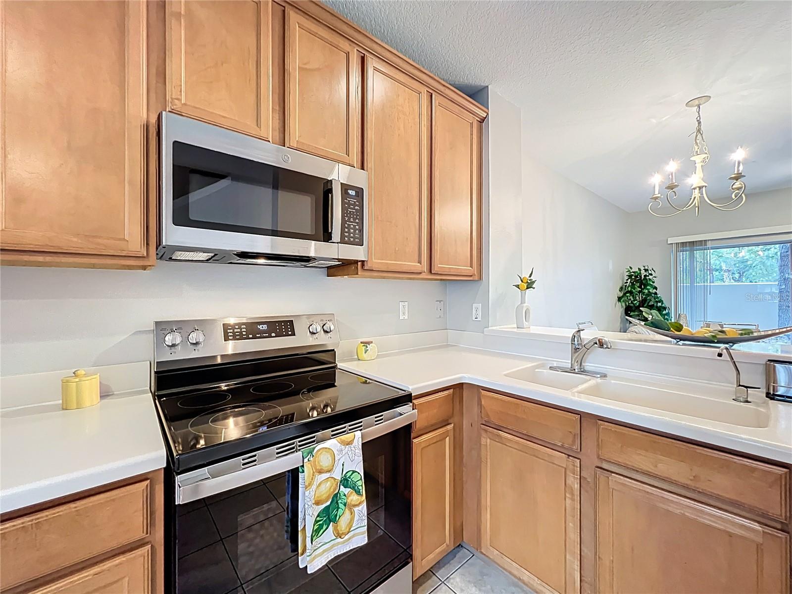 Image 8 of 44 For 3309 Wilshire Way Road 3