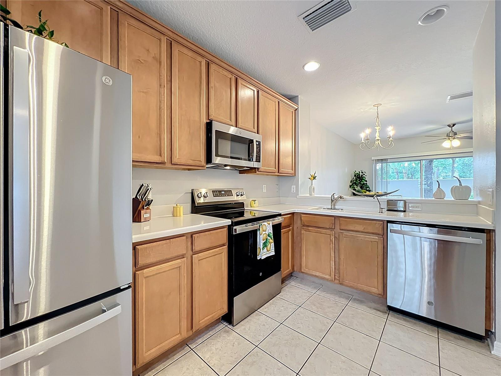 Image 9 of 44 For 3309 Wilshire Way Road 3