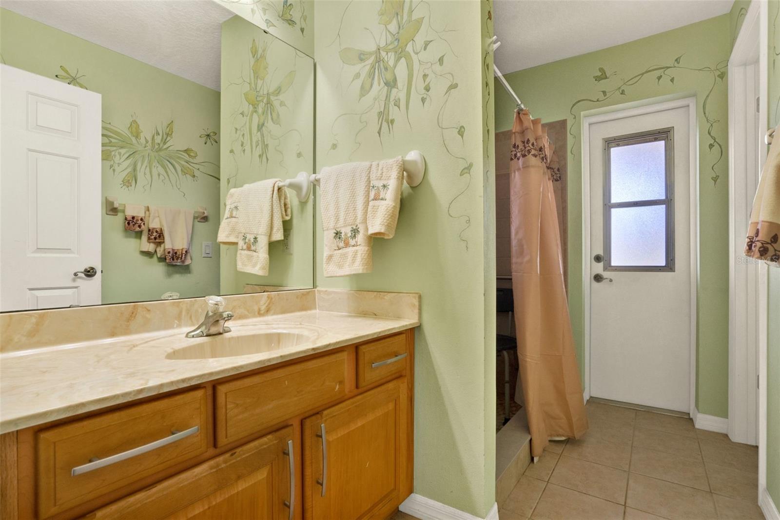 Image 32 of 54 For 4571 Abaco Drive